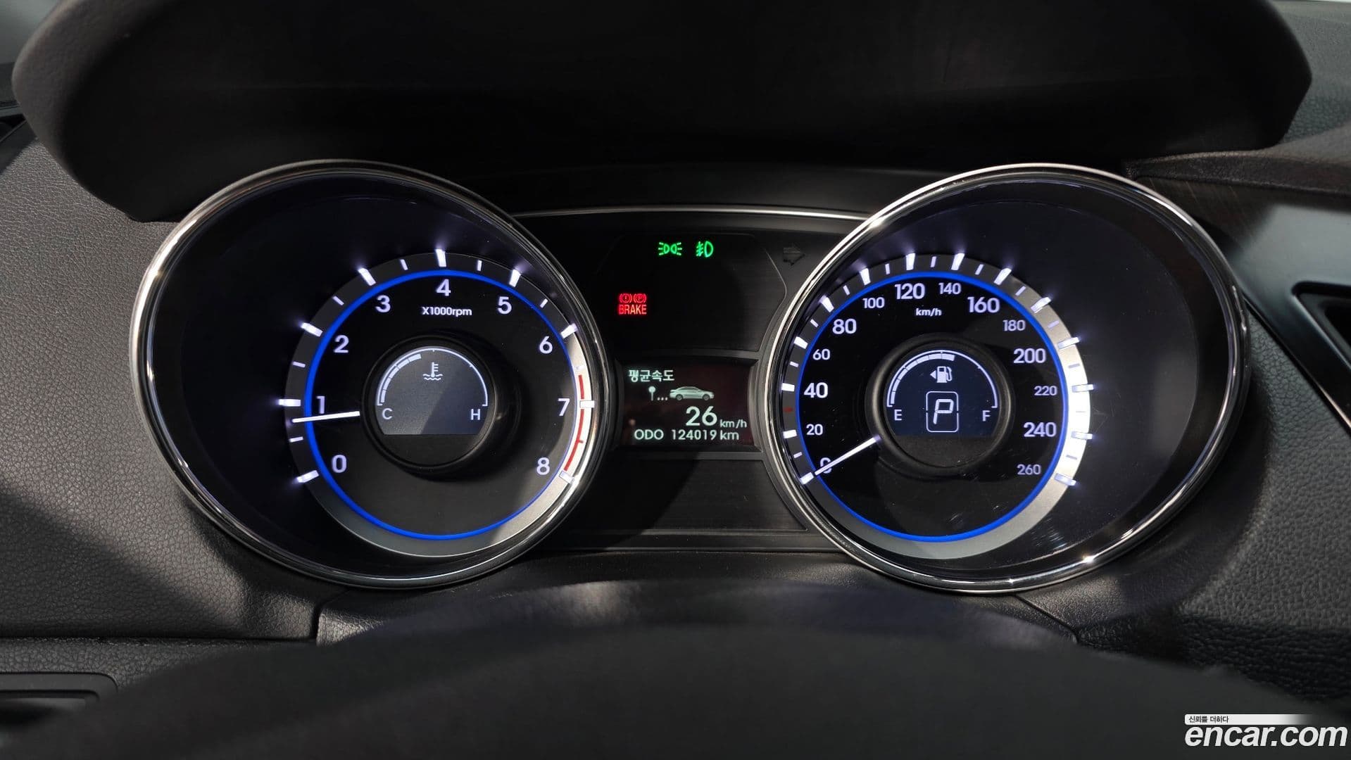 Main__Slider__Photo:Sonata Hyundai 2013.3-7