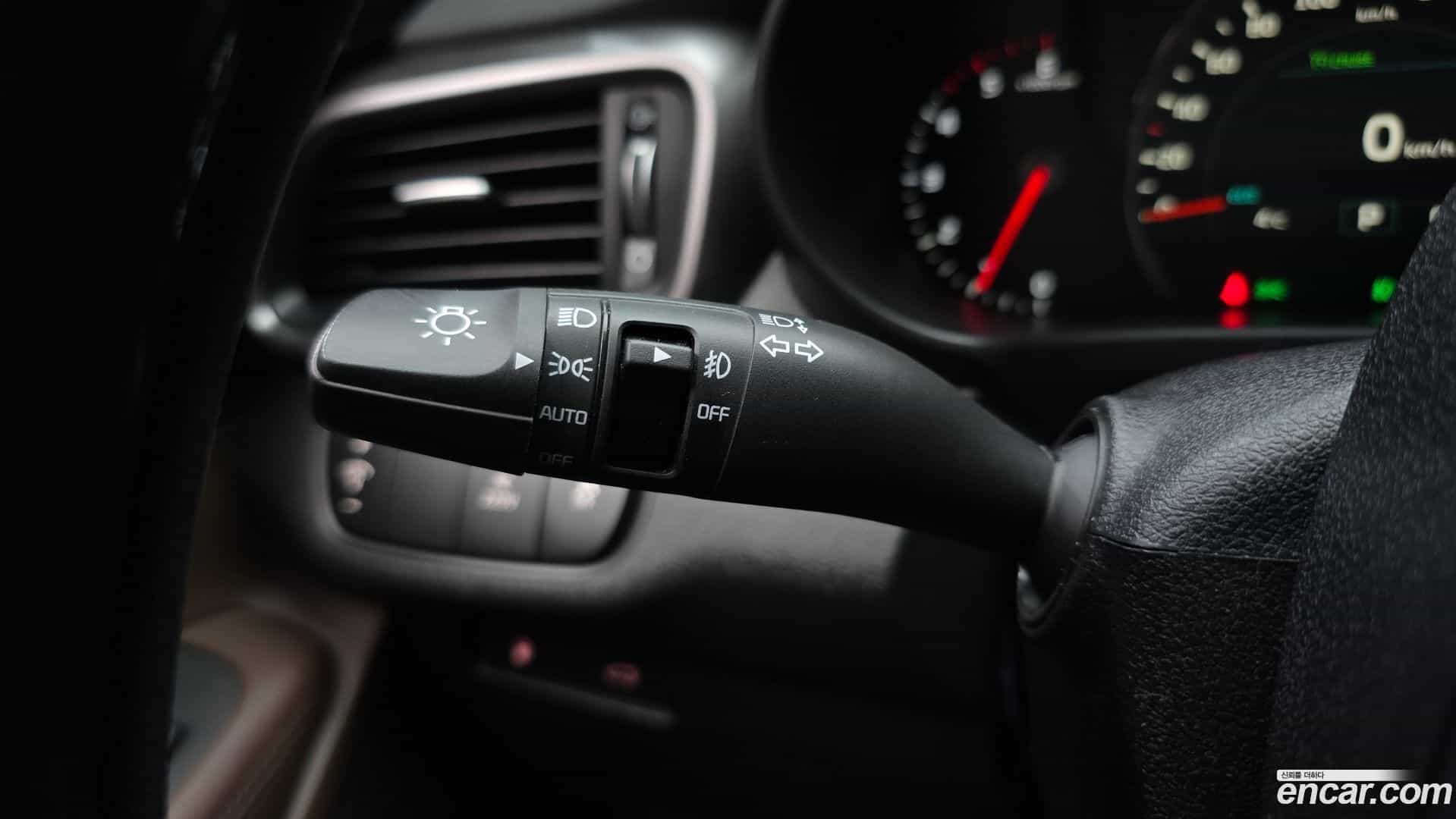 Sorento Kia 2015.3-OPTION-021