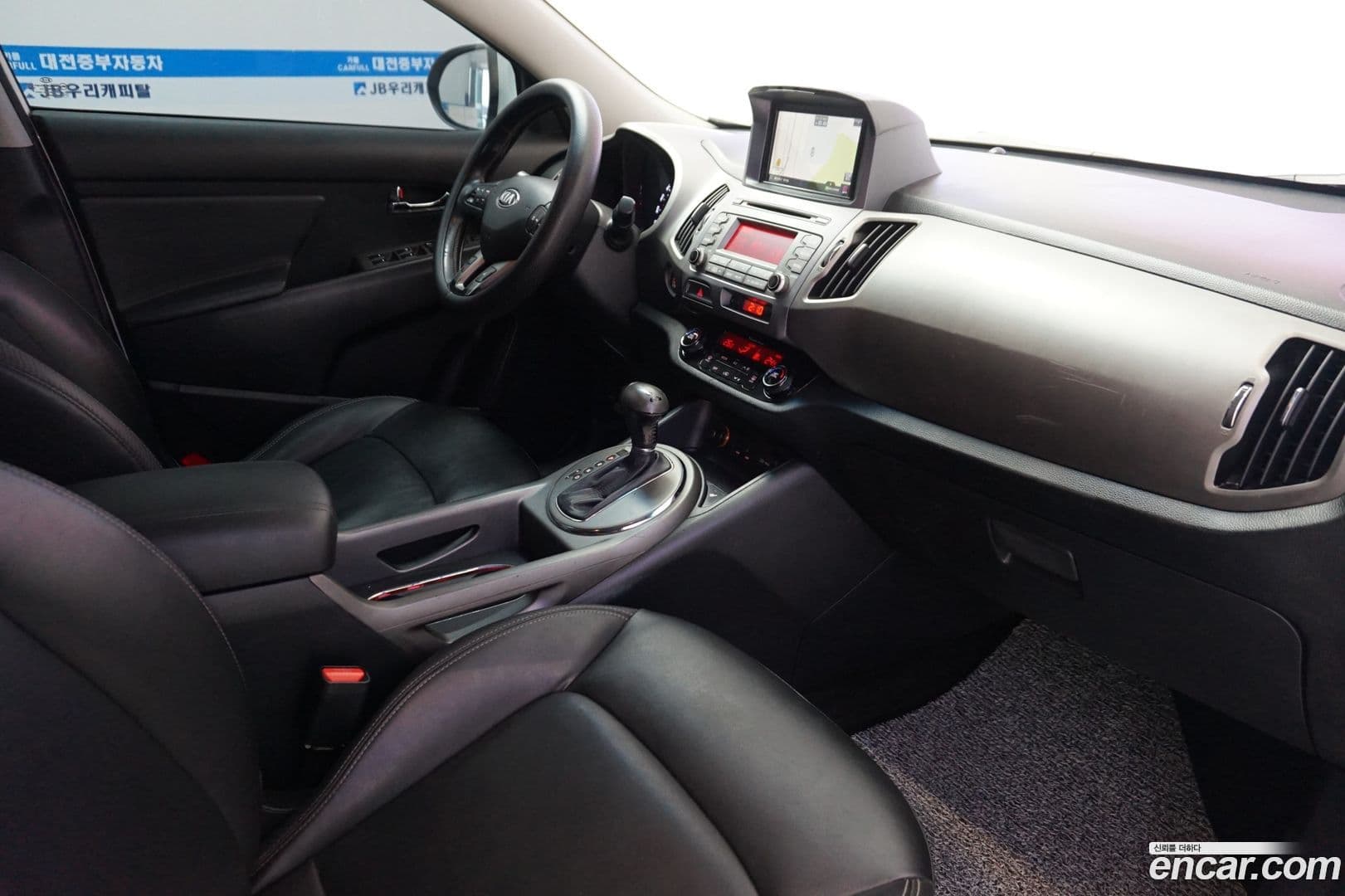 Main__Slider__Photo:Sportage Kia 2014.0-6