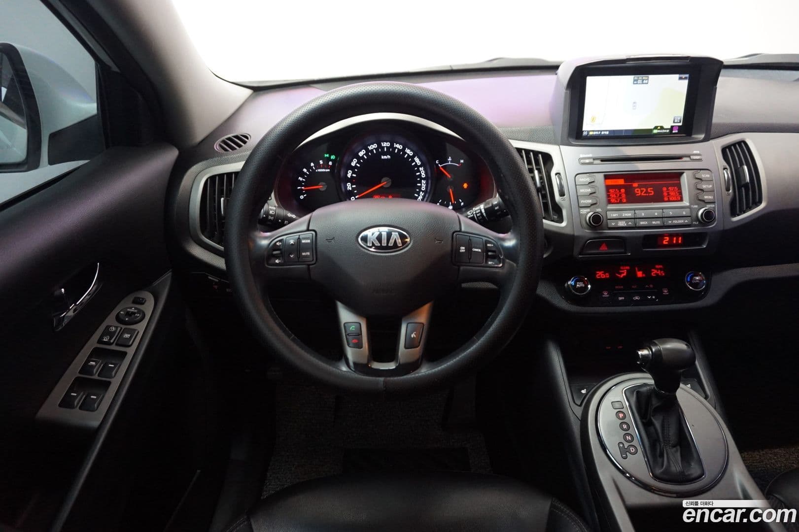 Main__Slider__Photo:Sportage Kia 2014.0-14