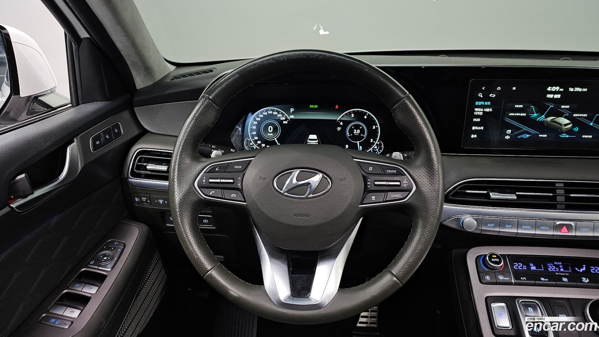 Main__Slider__Photo:Palisade Hyundai 2021.7-12