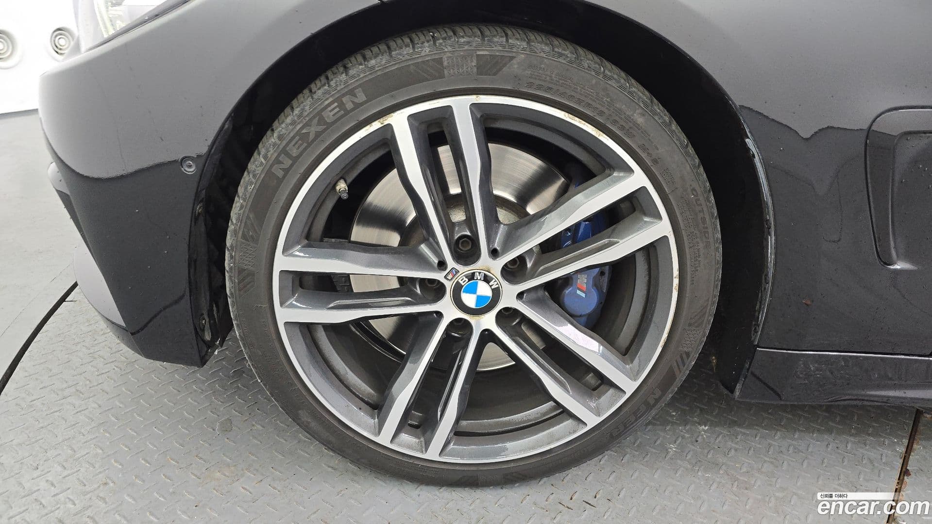 Main__Slider__Photo:4-Series BMW 2018.6-4