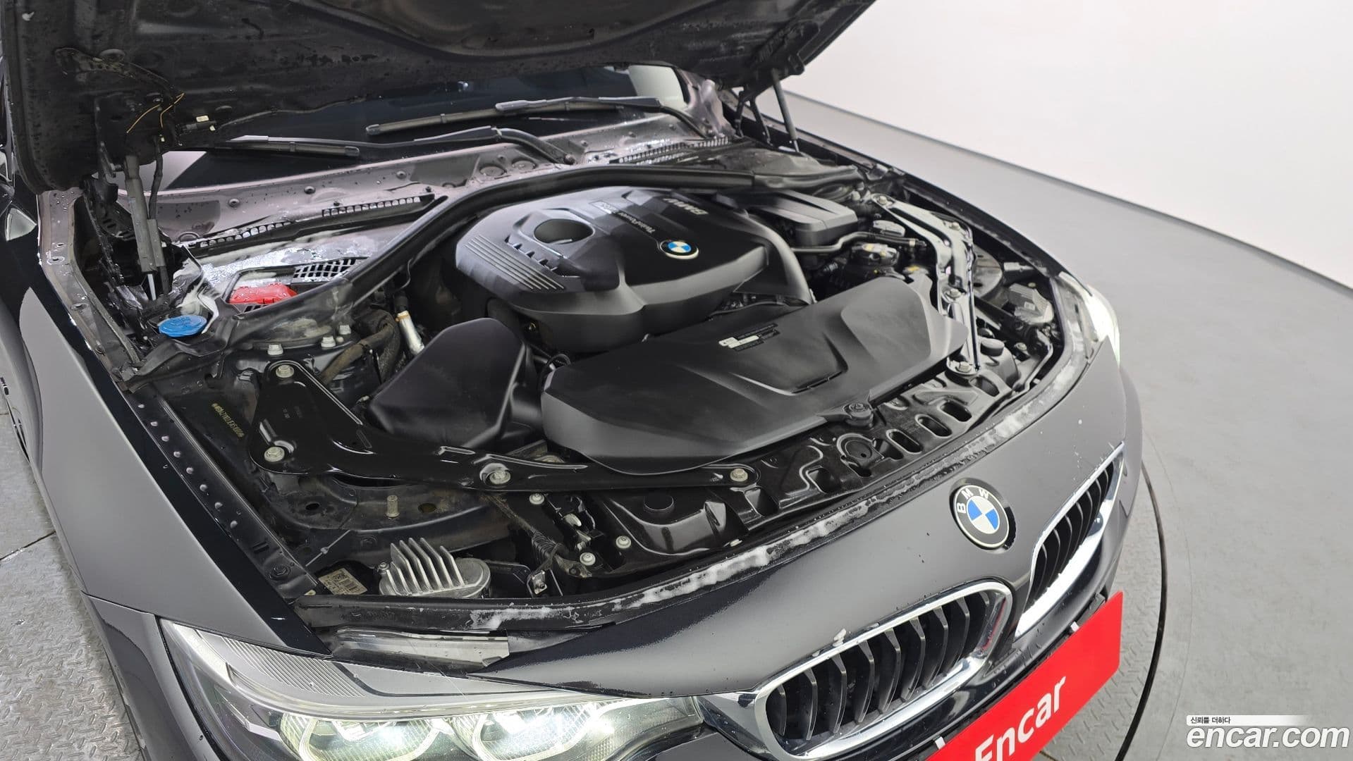 Main__Slider__Photo:4-Series BMW 2018.6-5