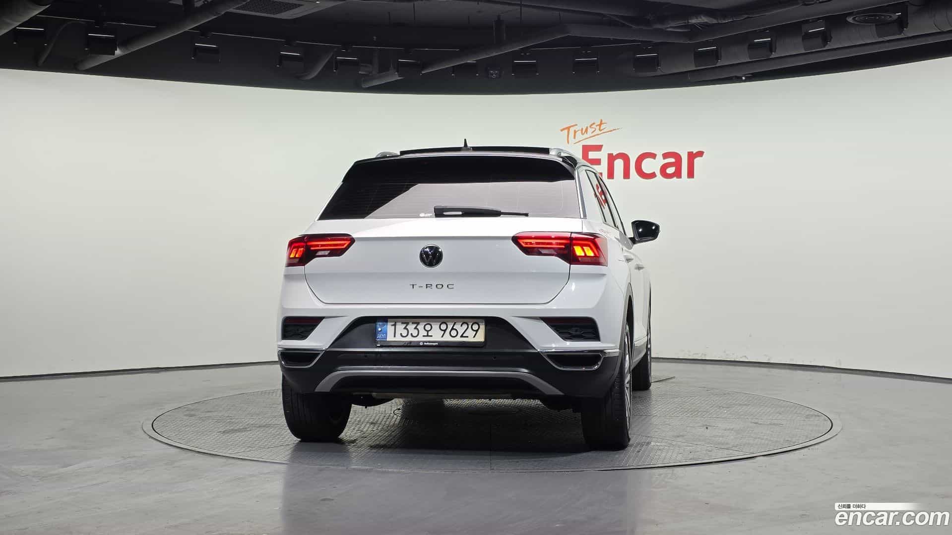 T-Roc Volkswagen 2022.2-OUTER-004