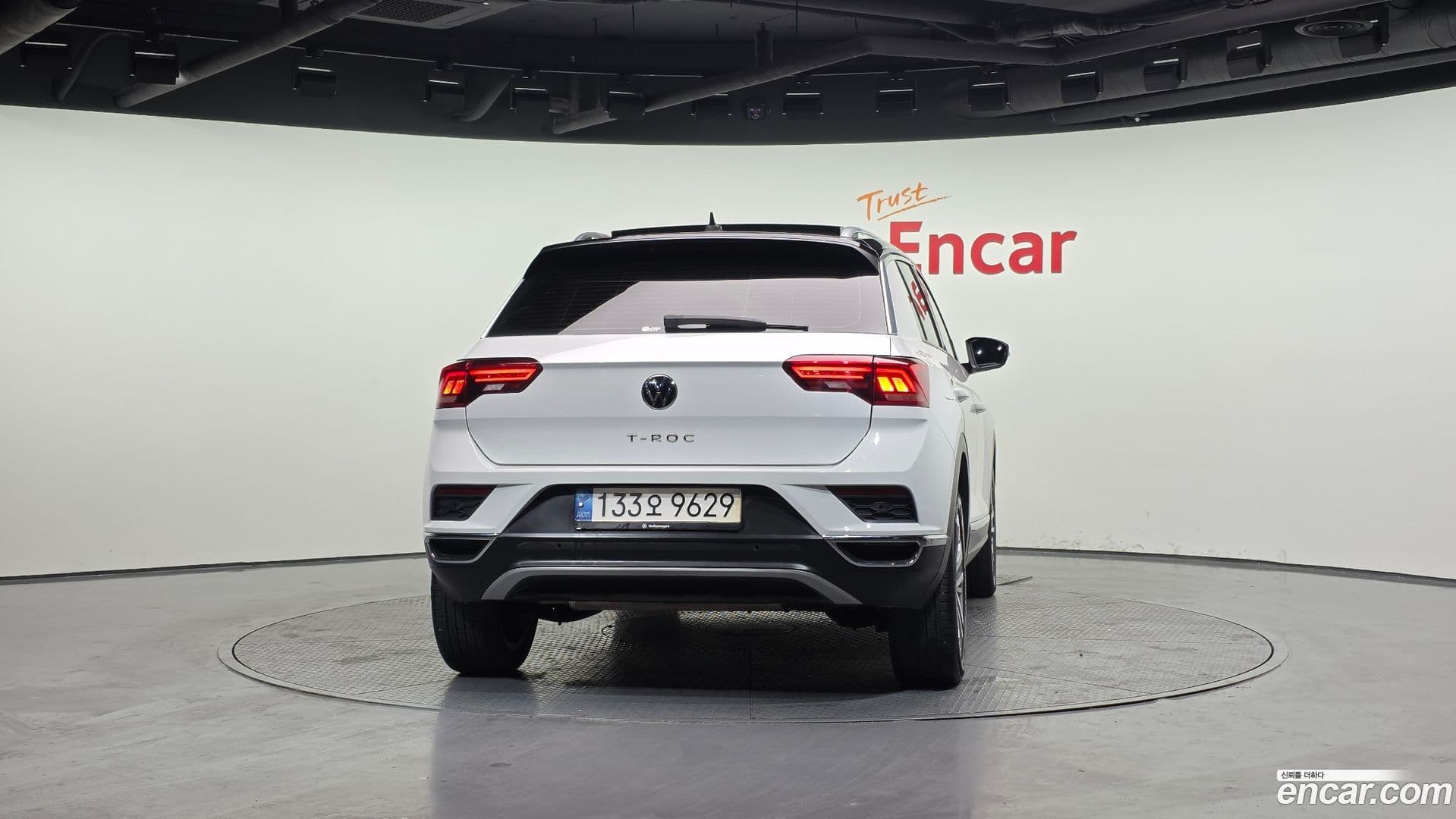 Main__Slider__Photo:T-Roc Volkswagen 2022.2-3