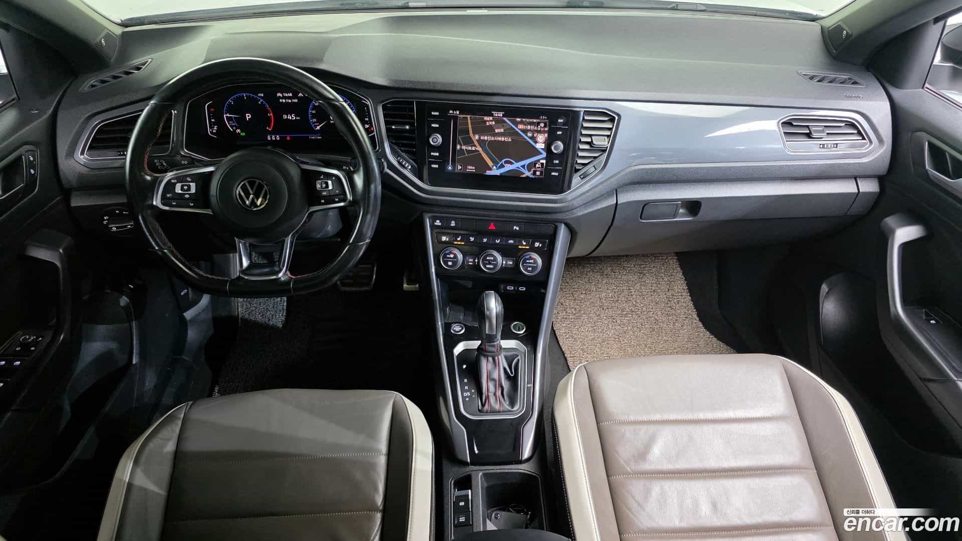 T-Roc Volkswagen 2022.2-INNER-007