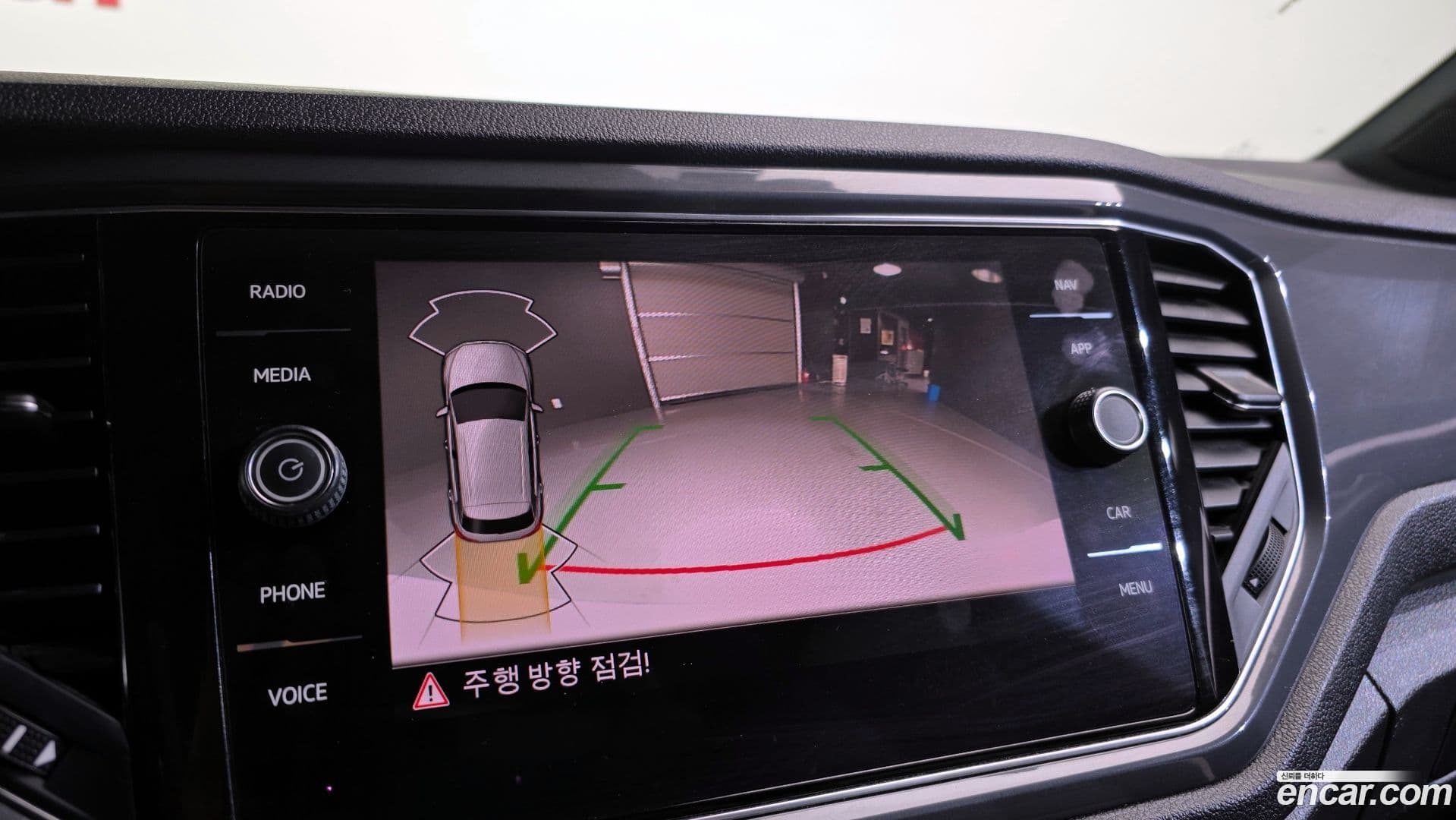 Main__Slider__Photo:T-Roc Volkswagen 2022.2-14