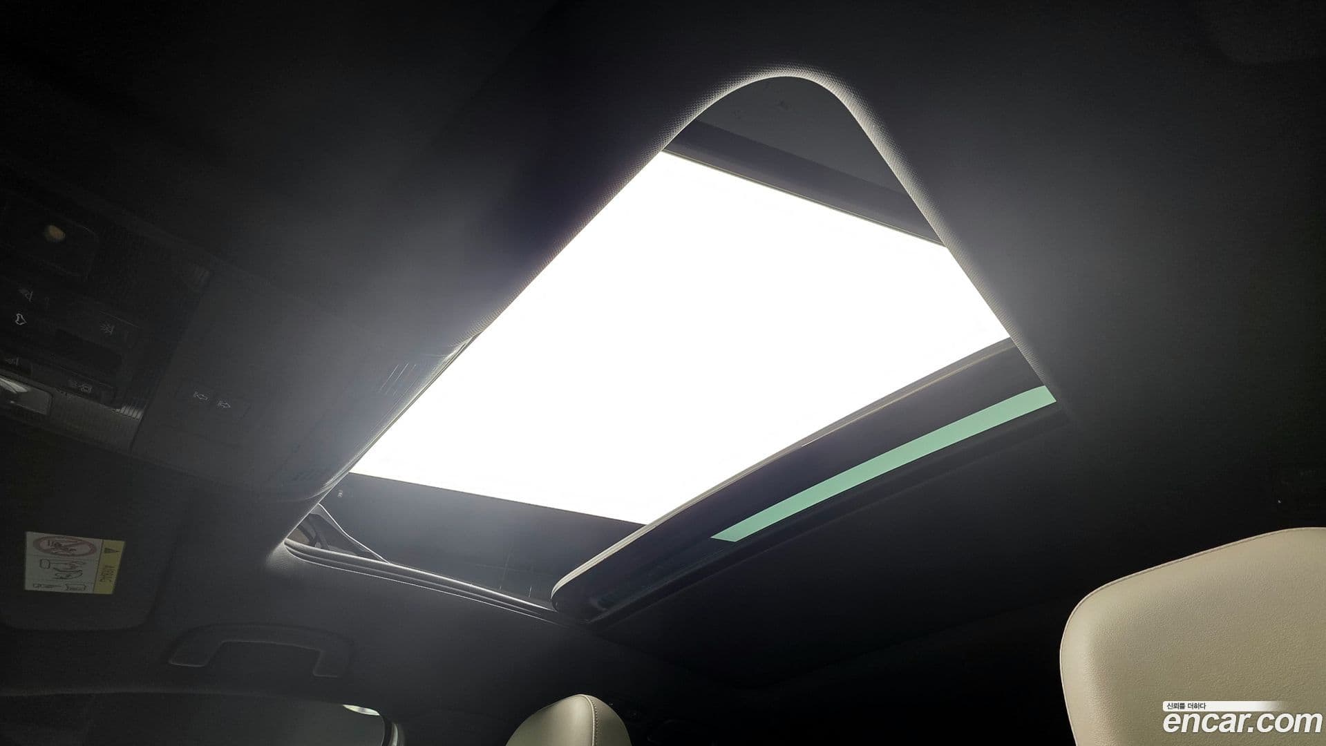 Main__Slider__Photo:T-Roc Volkswagen 2022.2-18