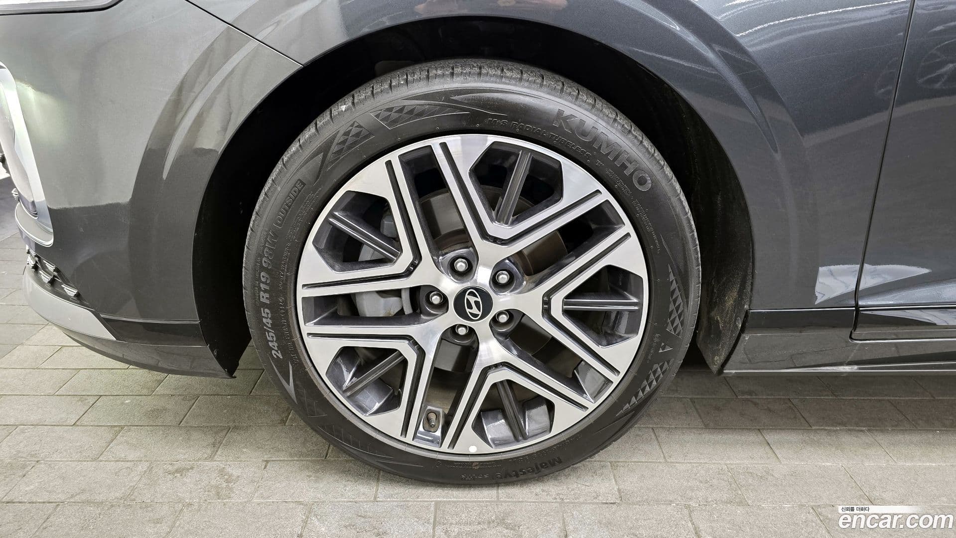 Main__Slider__Photo:Grandeur Hyundai 2024.2-4