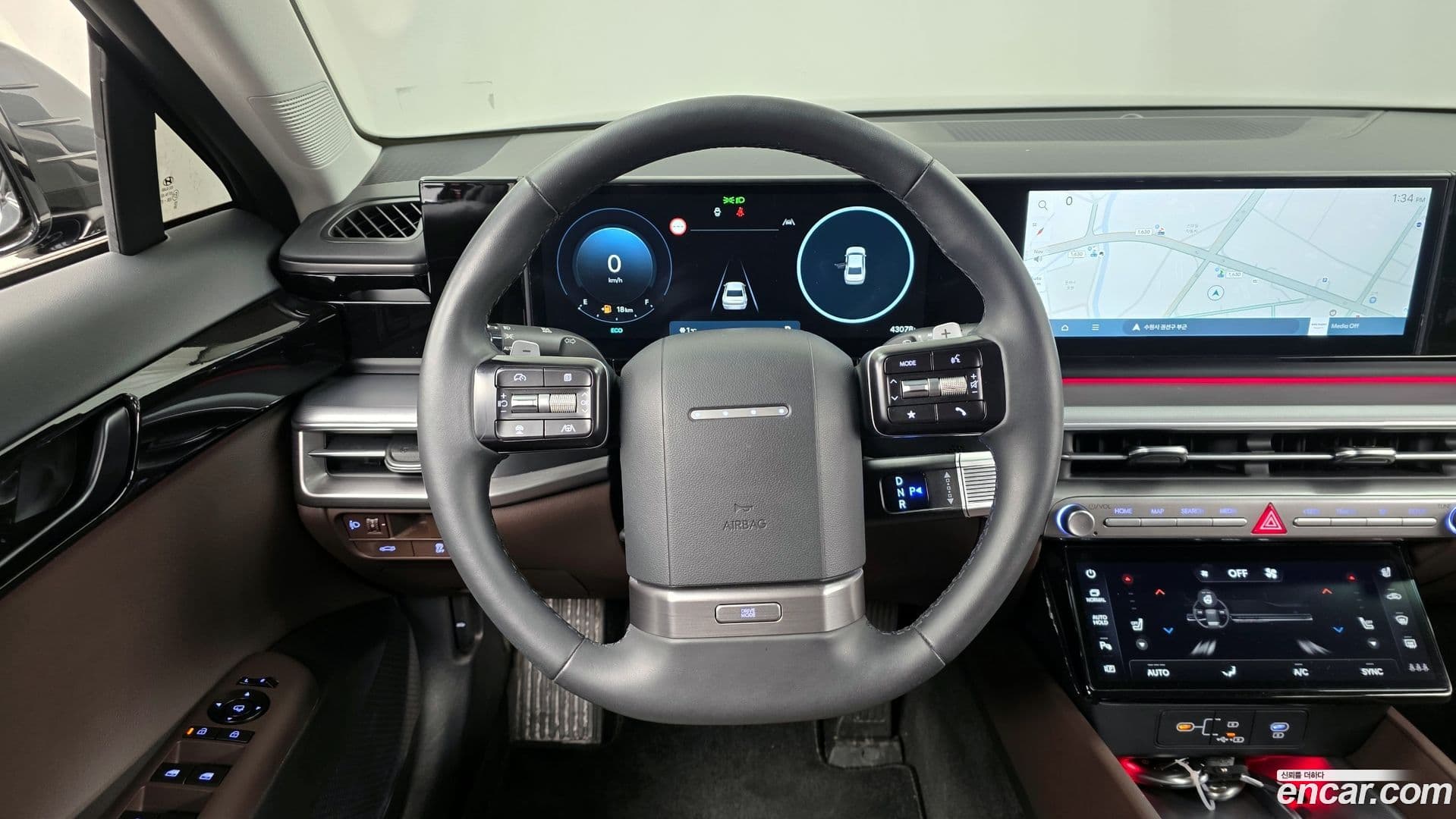 Main__Slider__Photo:Grandeur Hyundai 2024.2-12