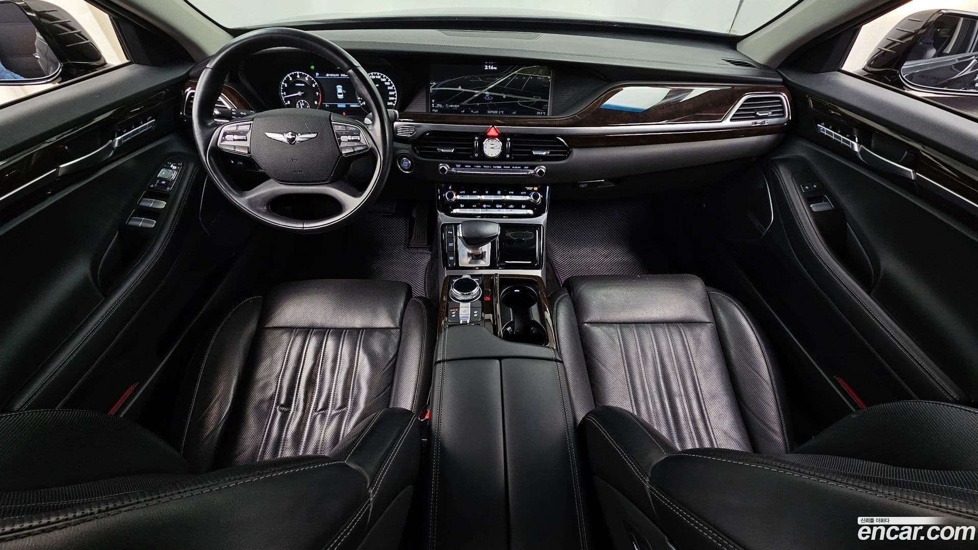 Main__Slider__Photo:EQ900 Genesis 2017.8-6