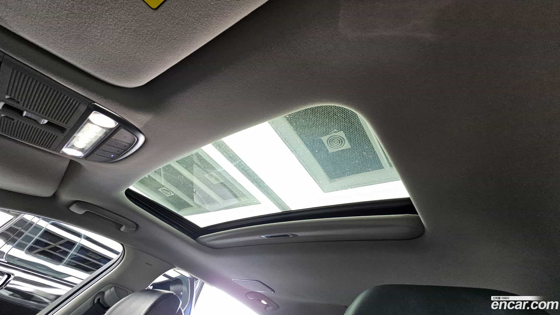 EQ900 Genesis 2017.8-OPTION-021