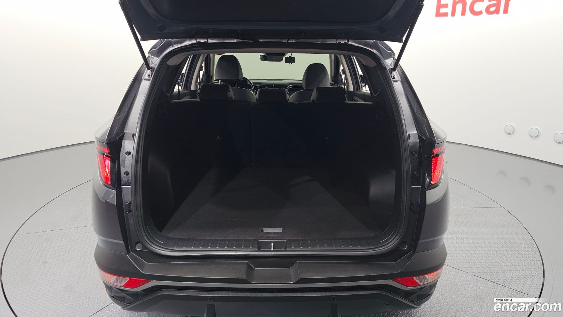 Main__Slider__Photo:Tucson Hyundai 2022.11-19