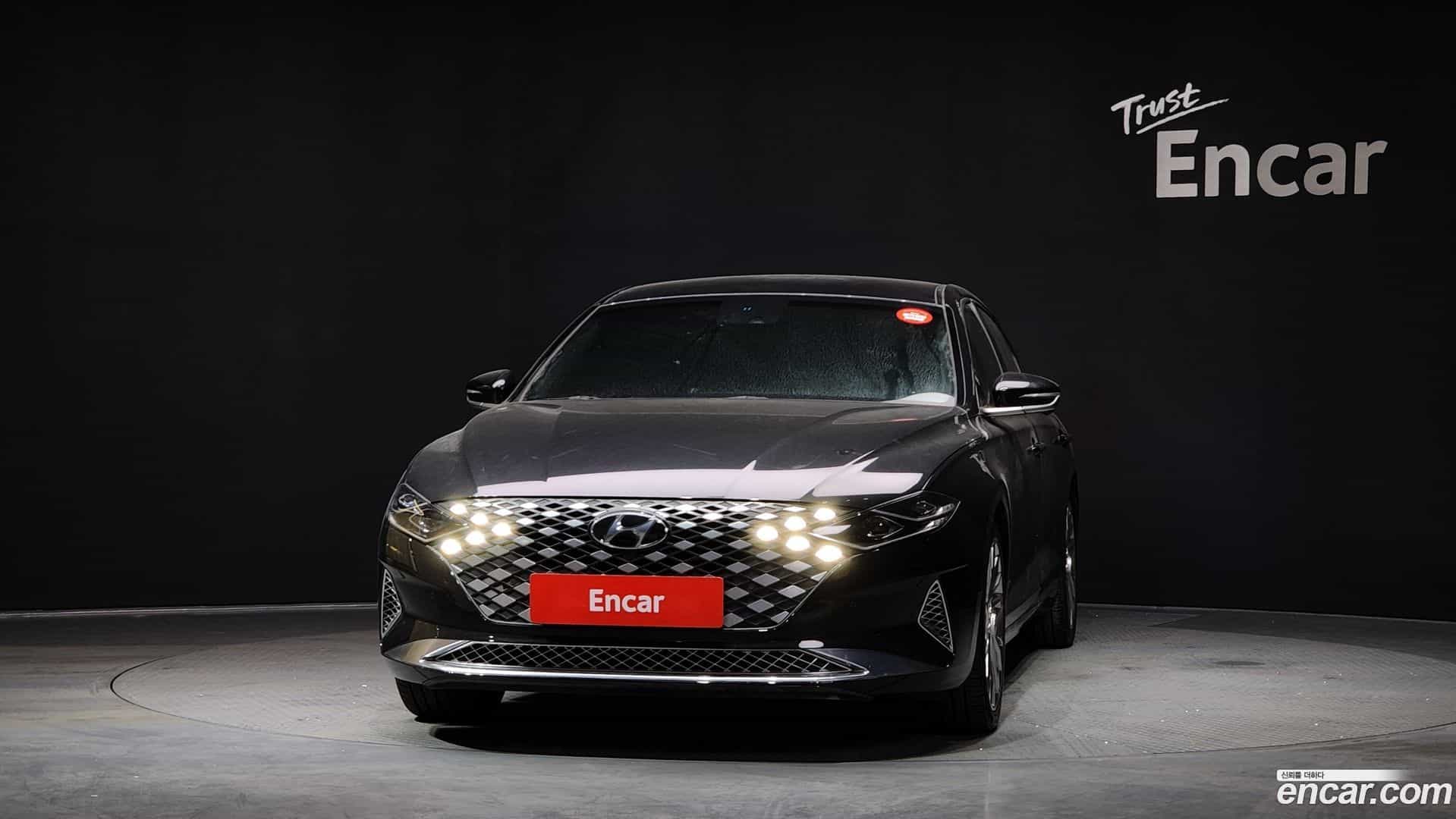 Grandeur Hyundai 2021.6-OUTER-003