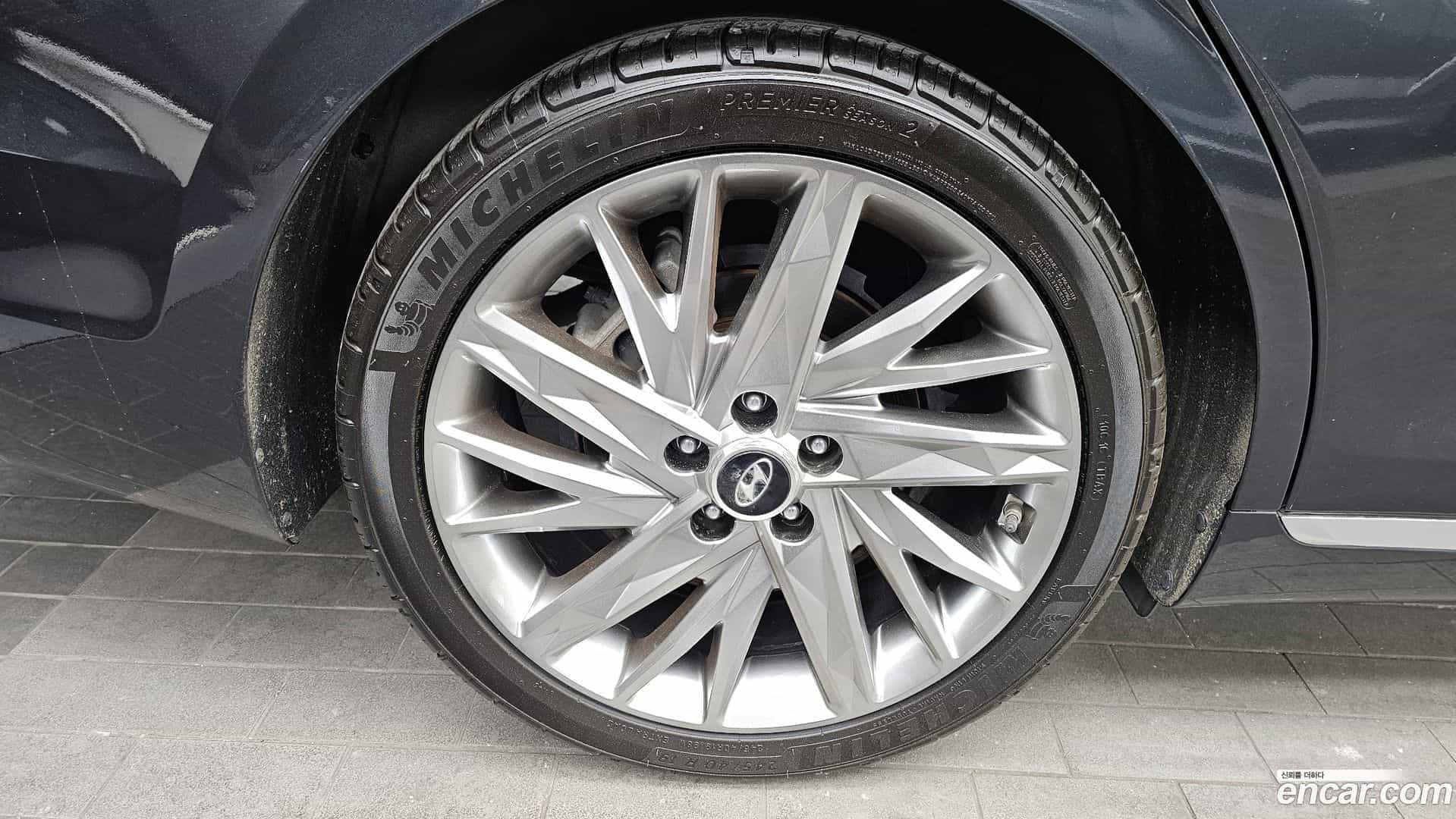 Grandeur Hyundai 2021.6-OUTER-005