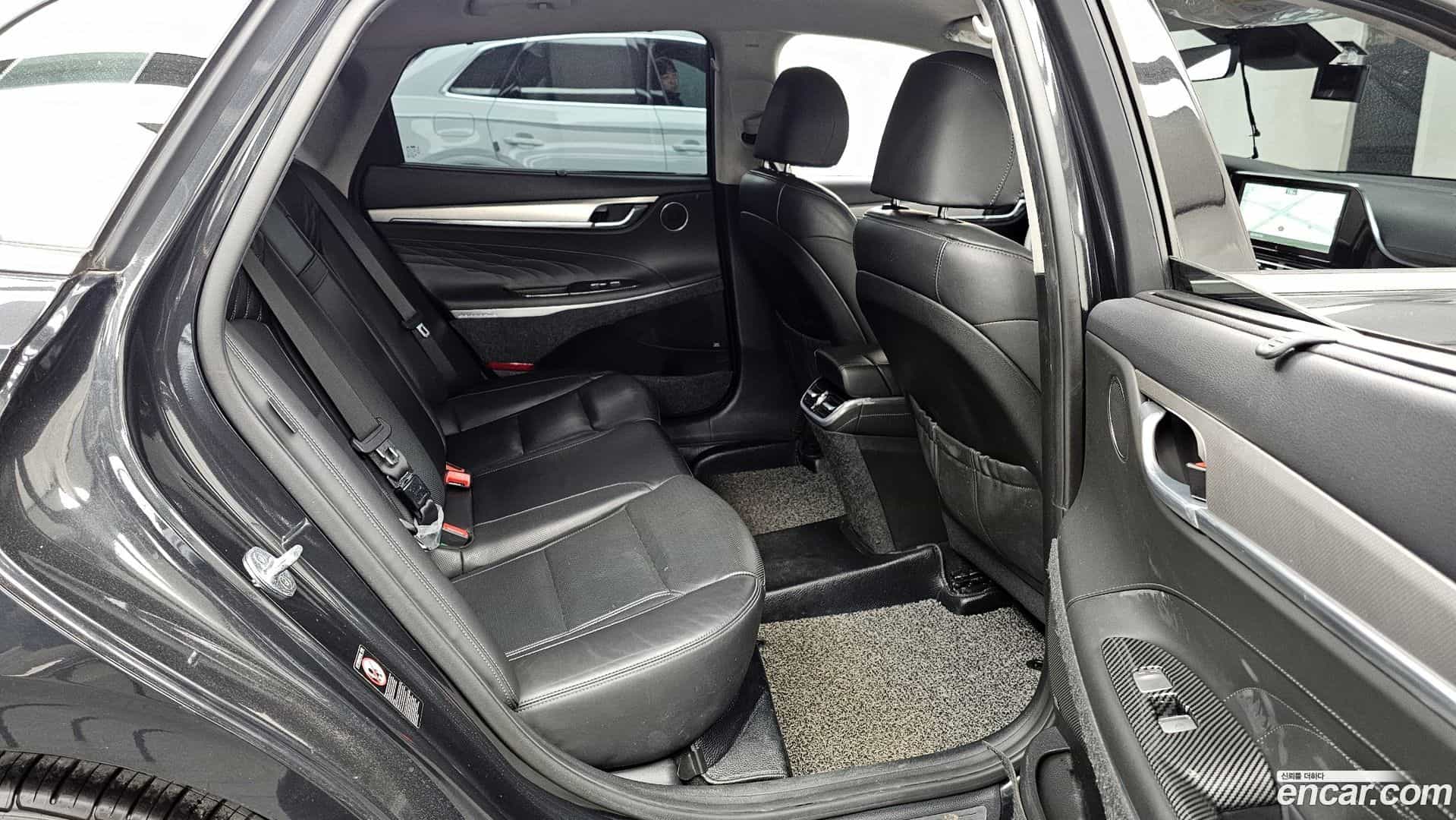 Grandeur Hyundai 2021.6-OPTION-016