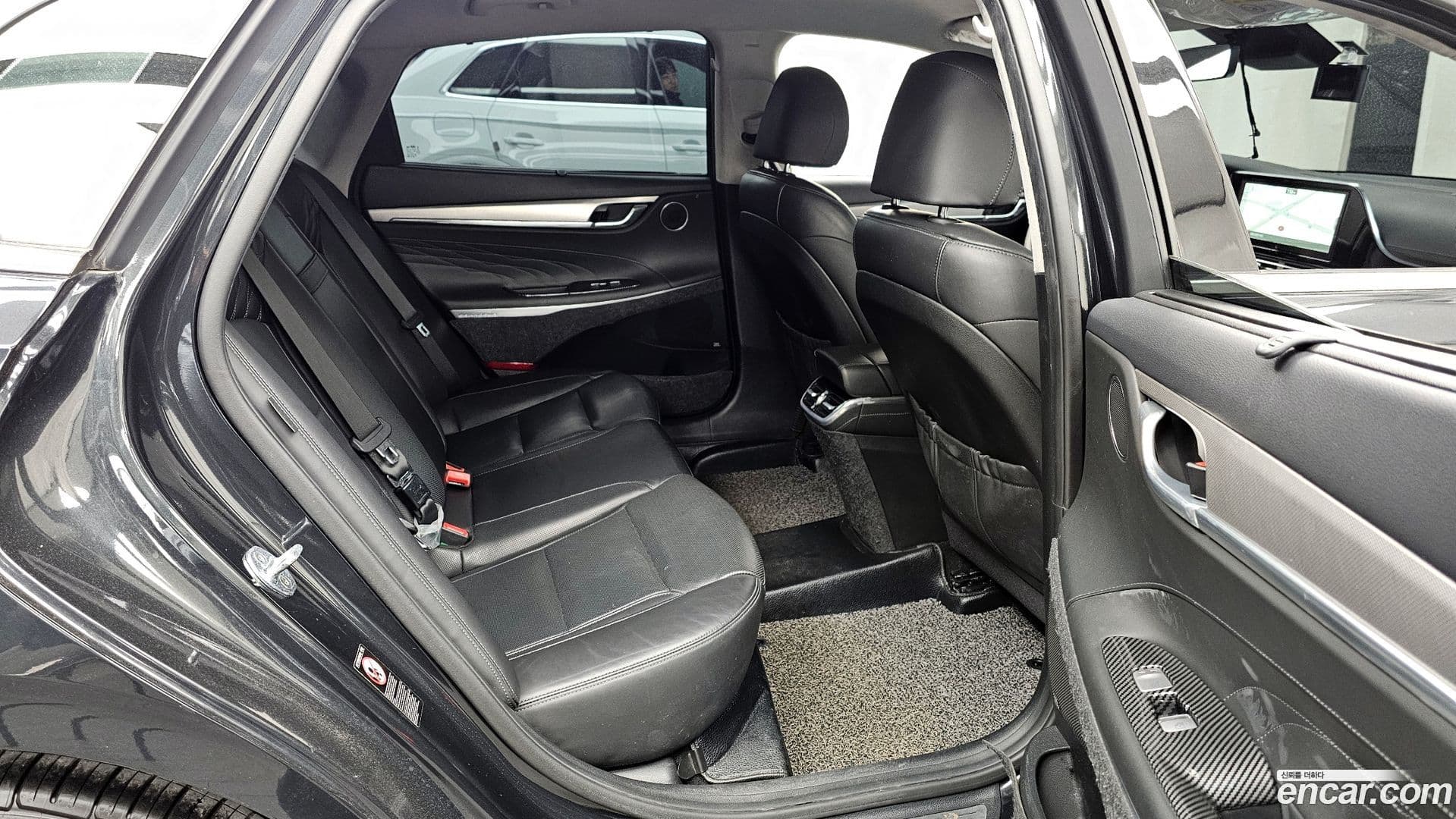 Main__Slider__Photo:Grandeur Hyundai 2021.6-11