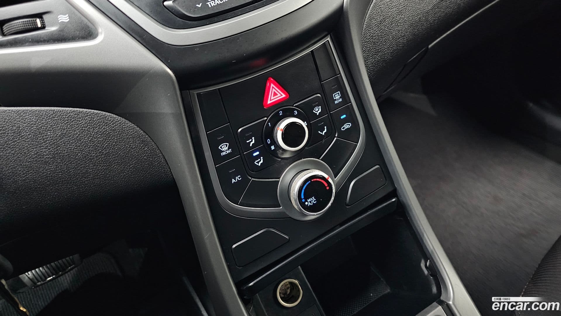 Main__Slider__Photo:AVANTE Hyundai 2014.6-17