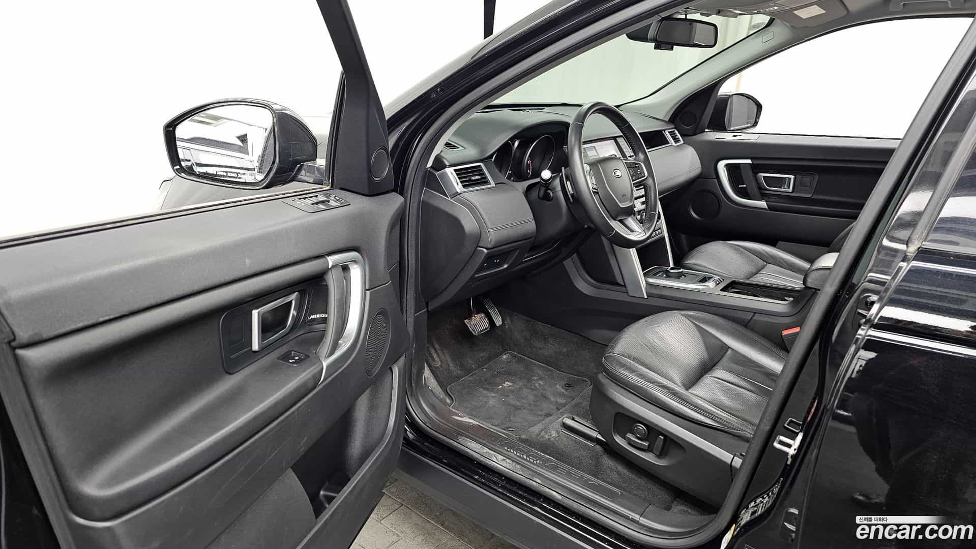 Discovery Sport Land Rover 2017.11-INNER-010