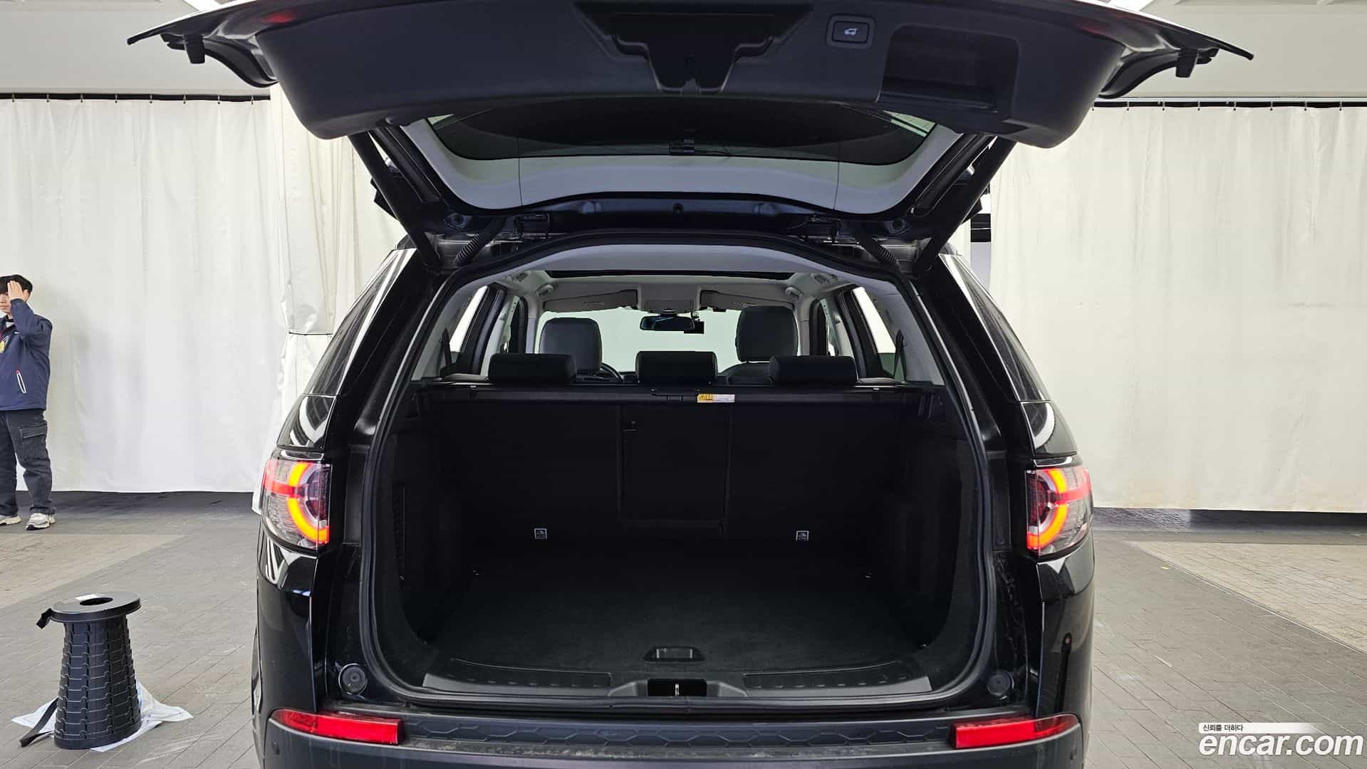 Discovery Sport Land Rover 2017.11-OPTION-024