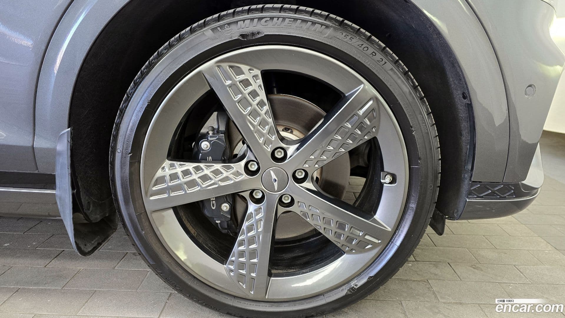 Main__Slider__Photo:GV70 Genesis 2021.11-4