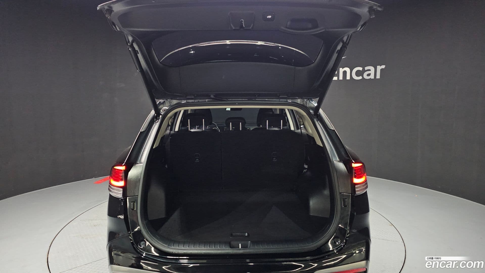 Main__Slider__Photo:Sportage Kia 2023.3-19