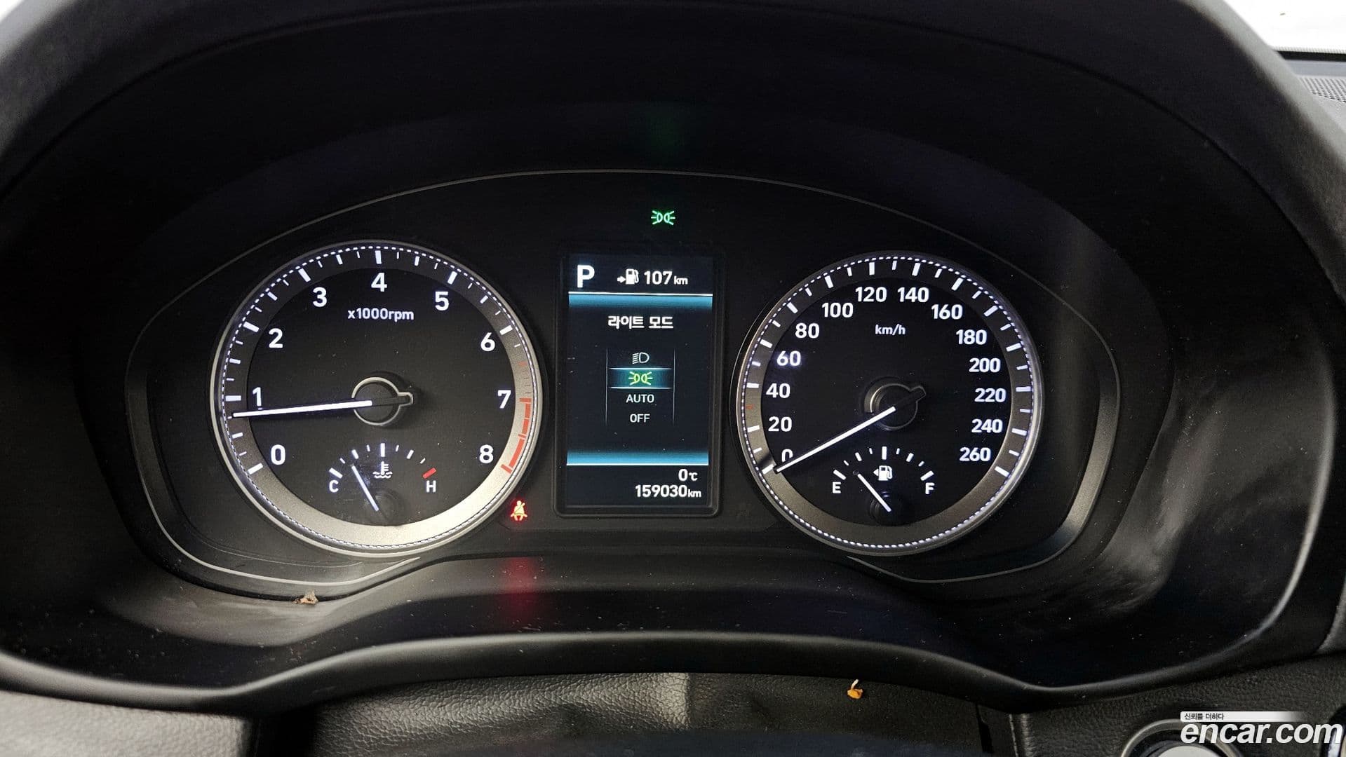 Main__Slider__Photo:Grandeur Hyundai 2018.1-7