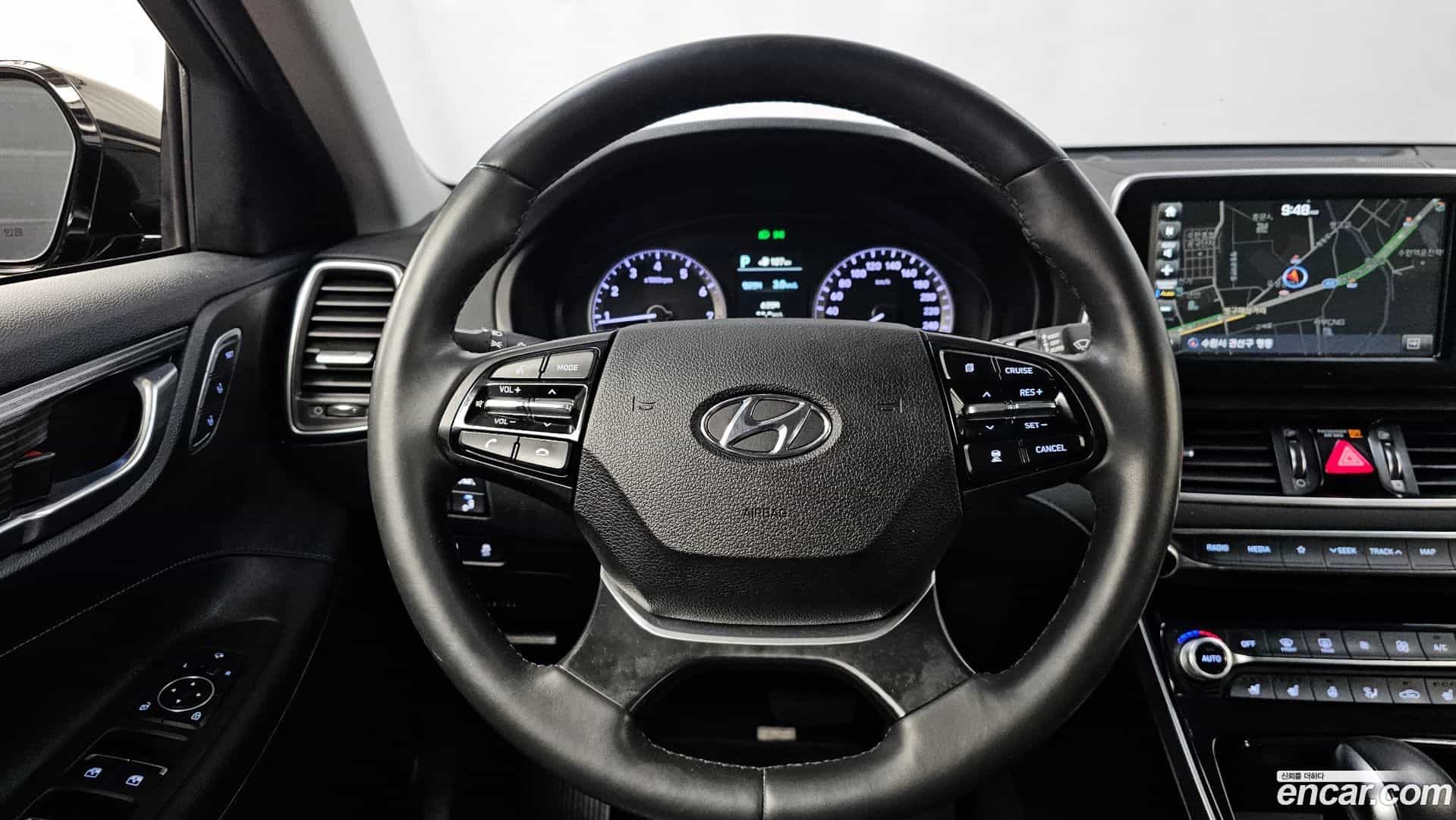 Grandeur Hyundai 2018.1-OPTION-017