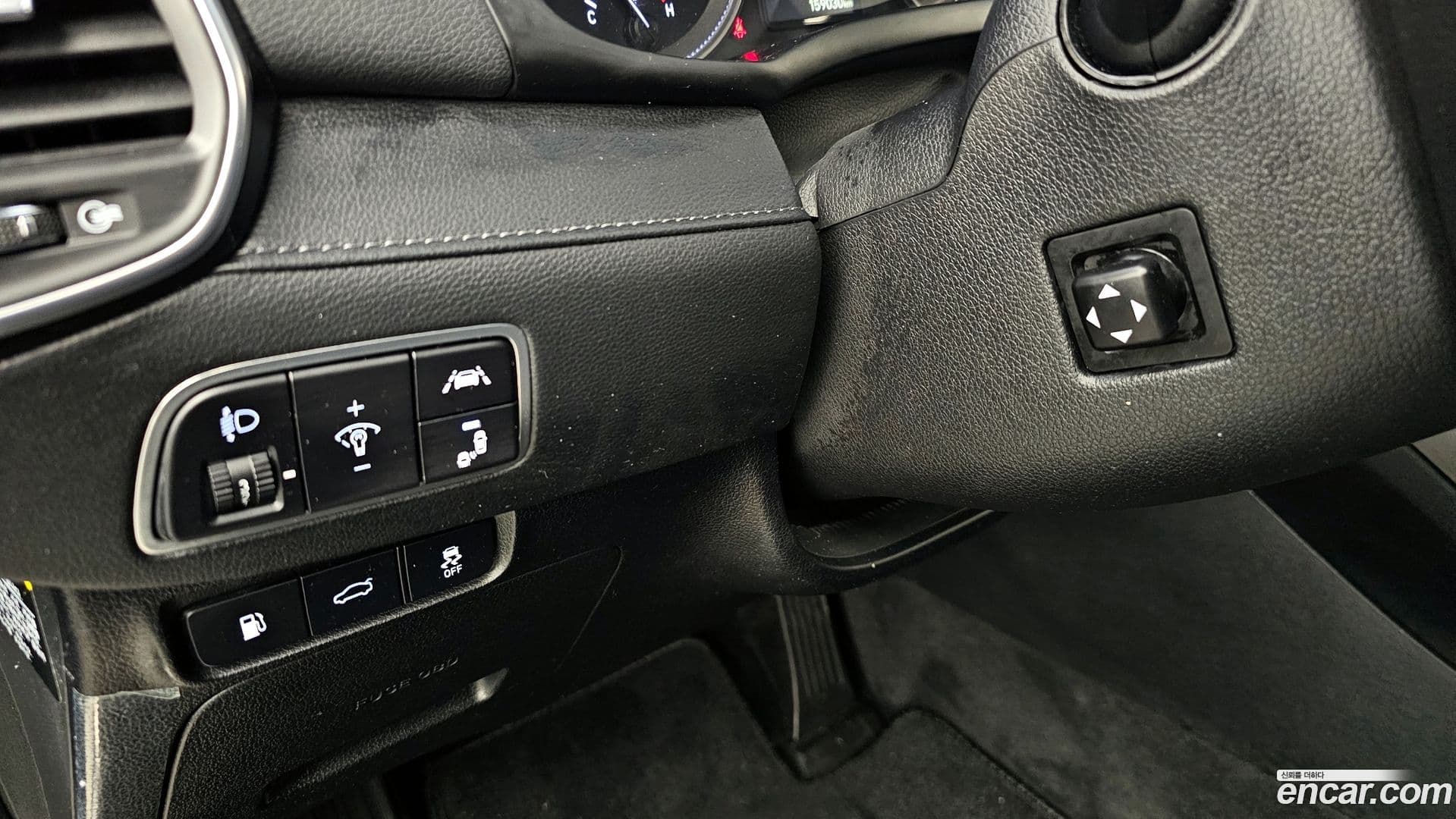 Main__Slider__Photo:Grandeur Hyundai 2018.1-13