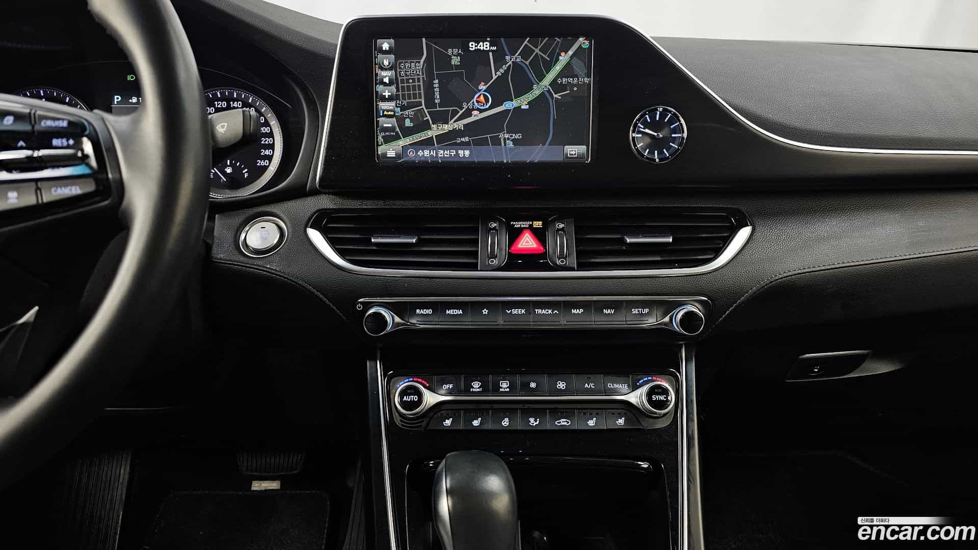 Grandeur Hyundai 2018.1-OPTION-020