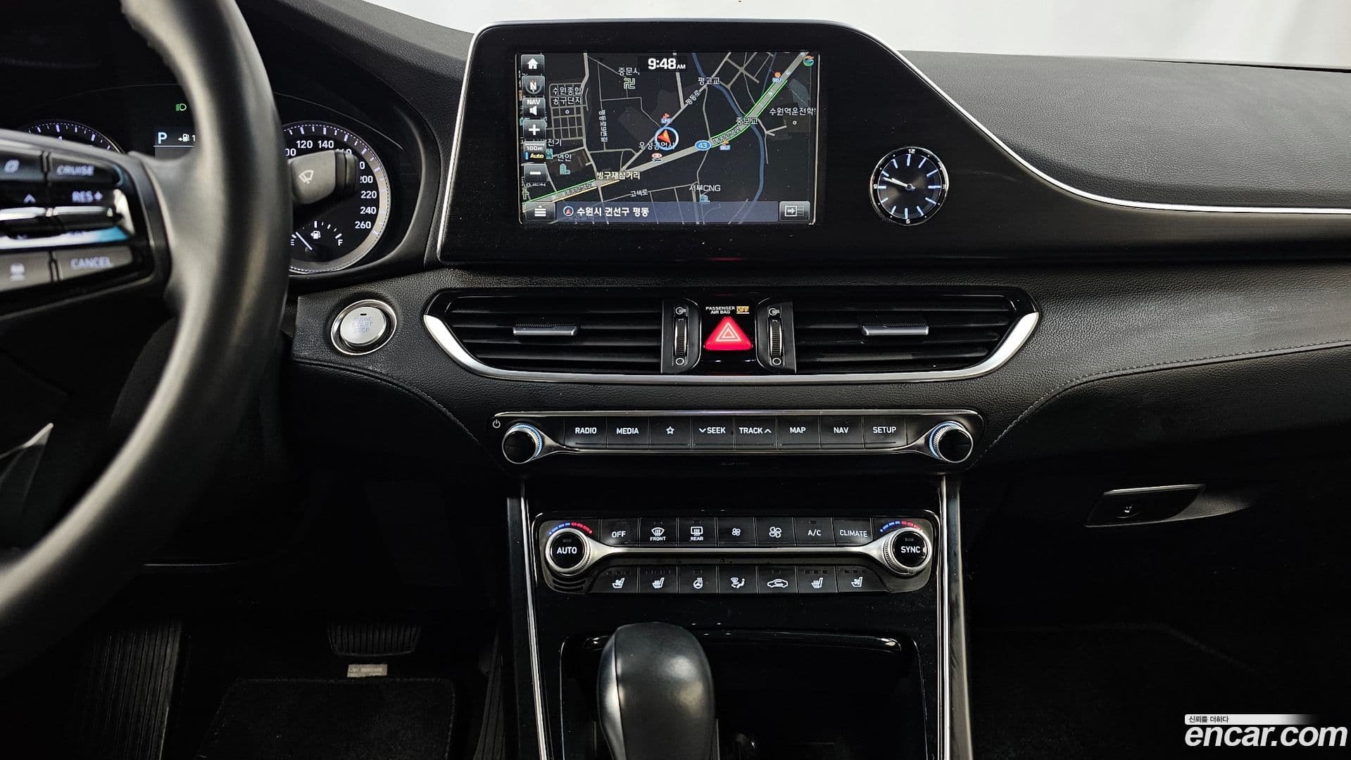 Main__Slider__Photo:Grandeur Hyundai 2018.1-15