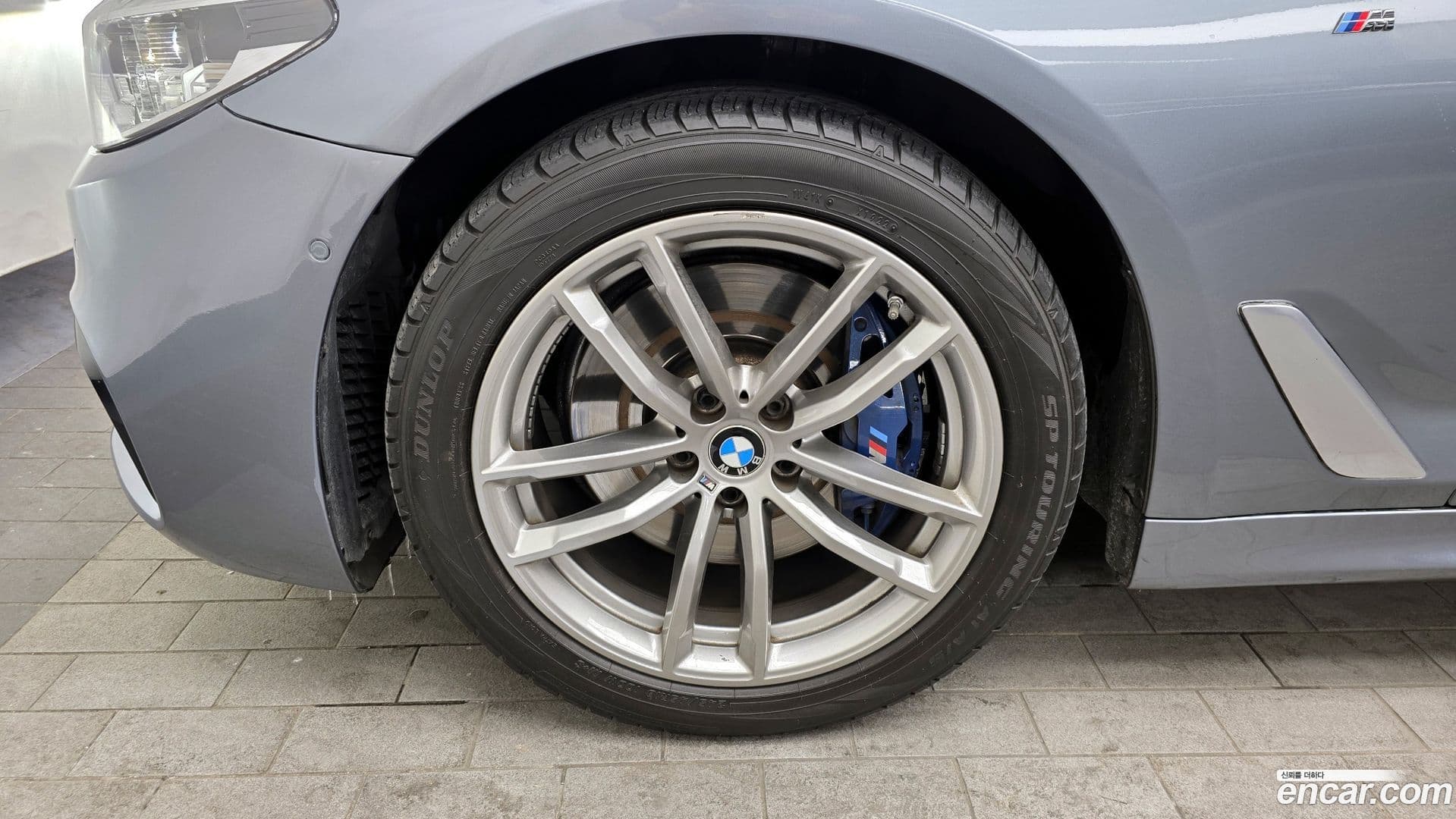 Main__Slider__Photo:5-Series BMW 2017.11-4