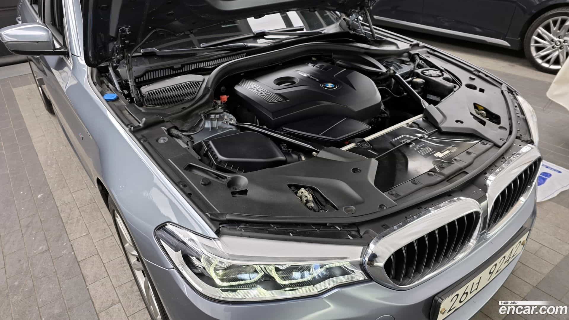 5-Series BMW 2017.11-INNER-006