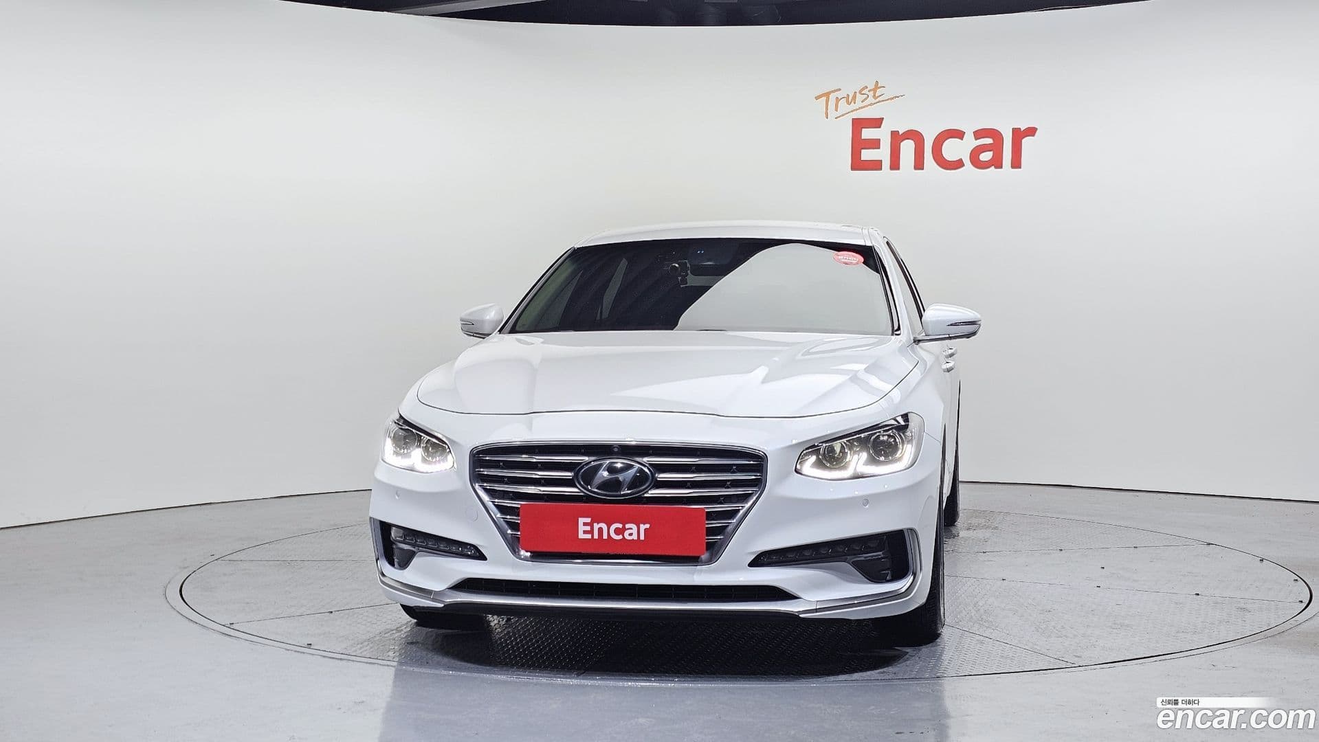 Main__Slider__Photo:Grandeur Hyundai 2019.3-2