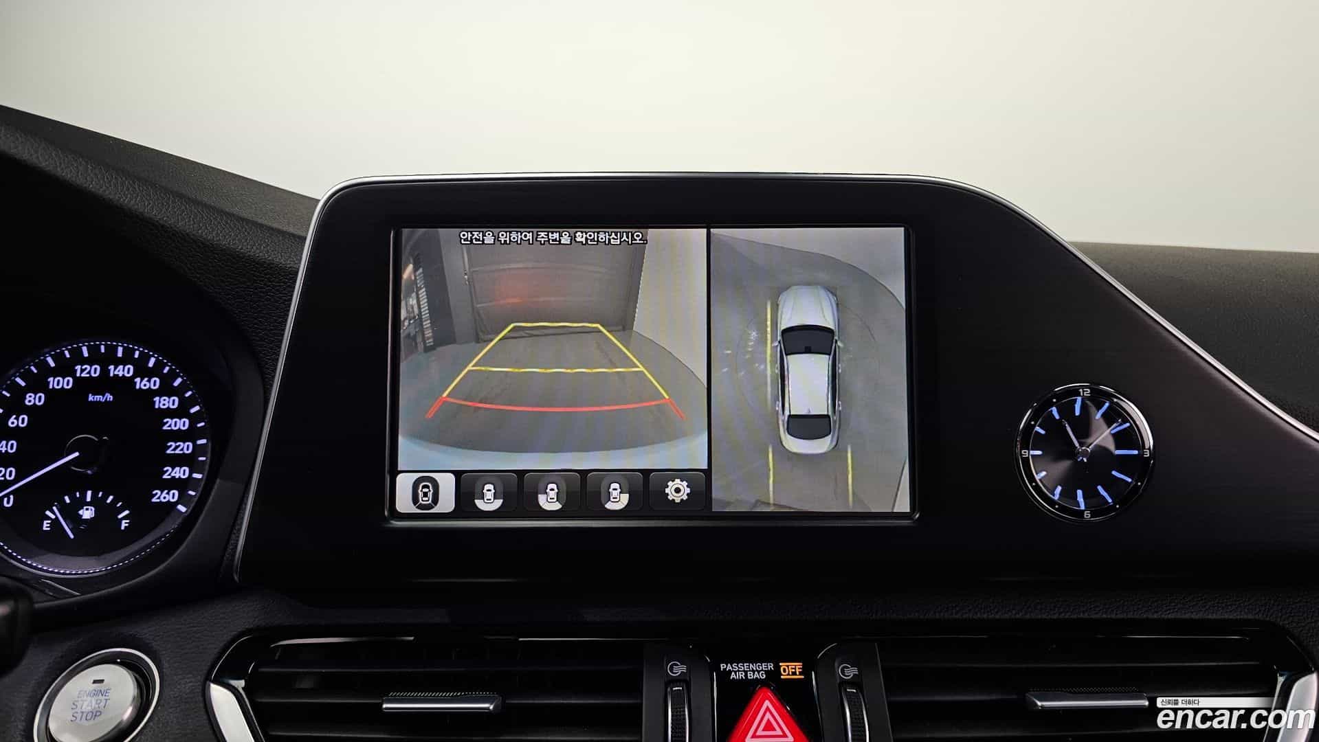 Grandeur Hyundai 2019.3-OPTION-021