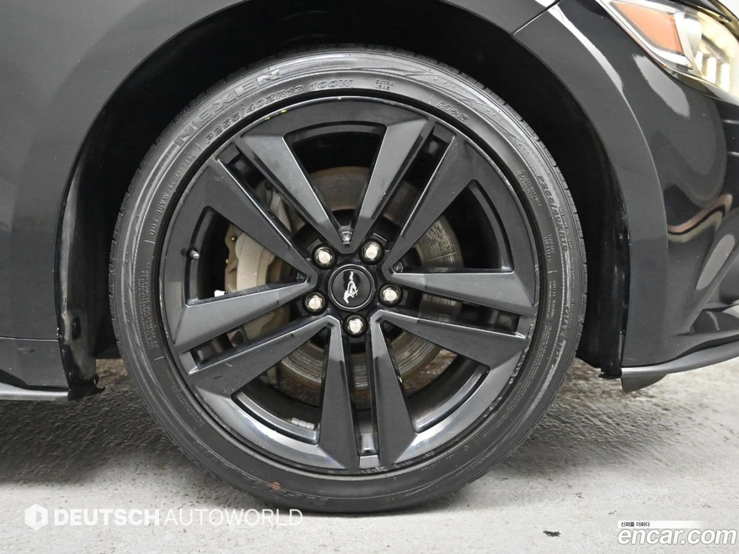 Main__Slider__Photo:Mustang Ford 2015.11-4