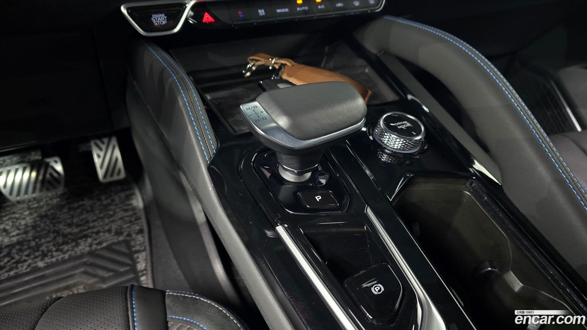 Main__Slider__Photo:Grand Koleos Renault-KoreaSamsung 2025.5-8