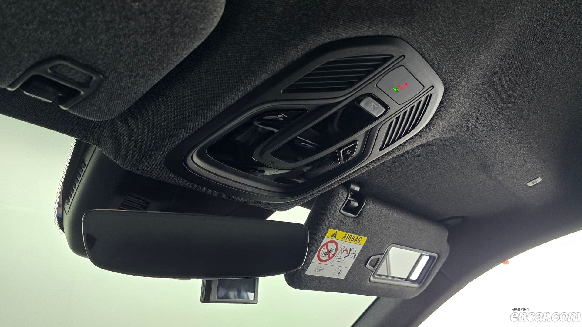 Main__Slider__Photo:Grand Koleos Renault-KoreaSamsung 2025.5-19