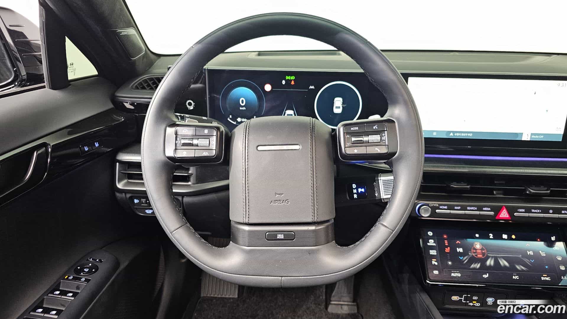 Grandeur Hyundai 2025.3-OPTION-017