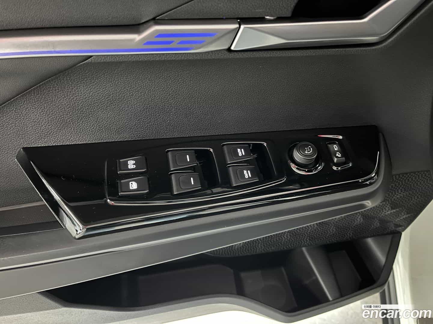 Torres KG_Mobility_Ssangyong 2023.0-INNER-007