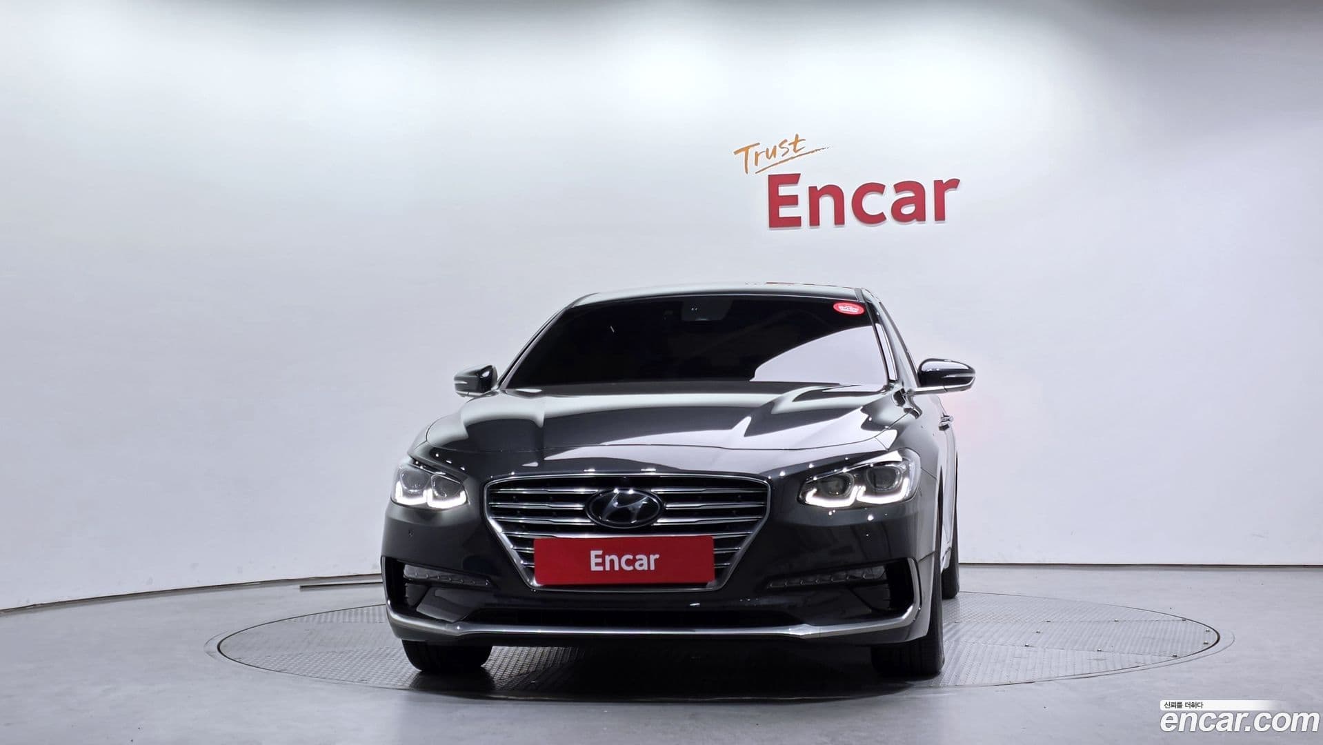 Main__Slider__Photo:Grandeur Hyundai 2018.5-2