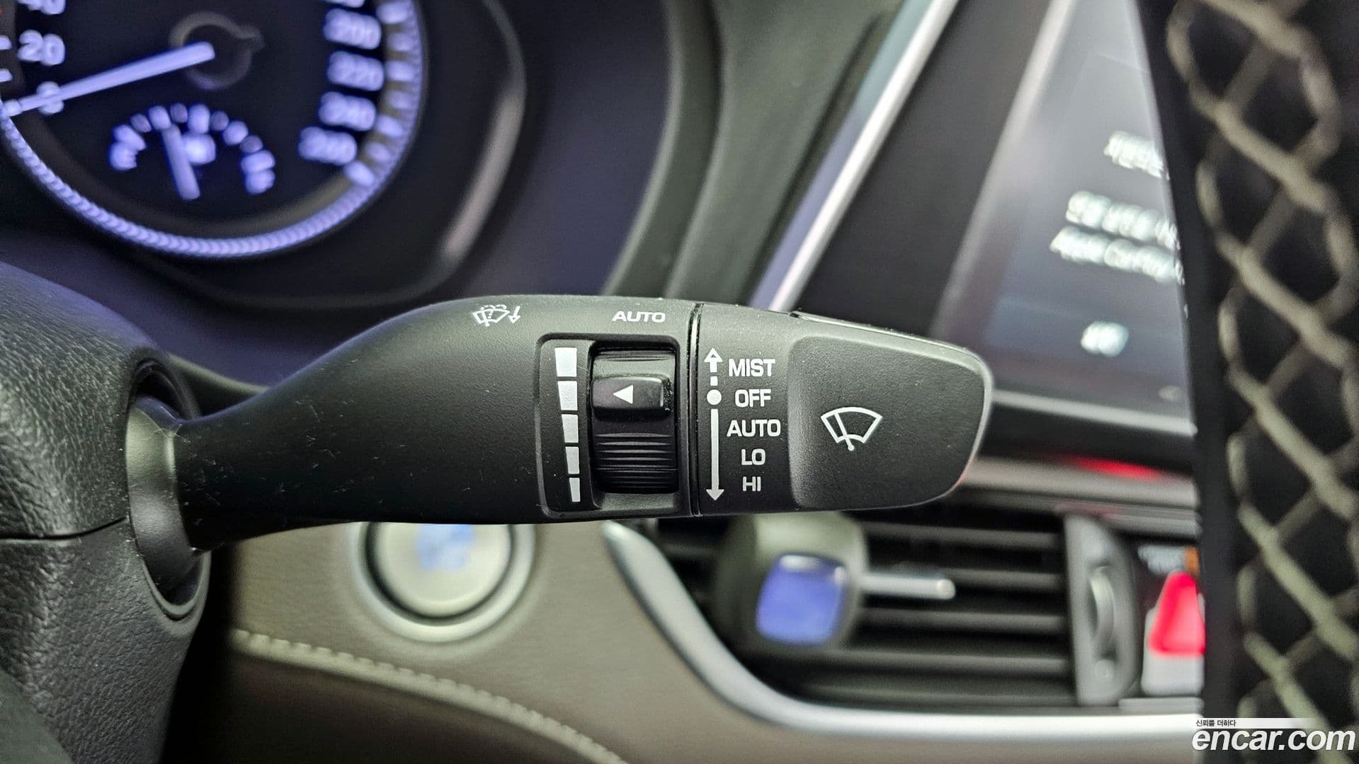 Main__Slider__Photo:Grandeur Hyundai 2018.5-16