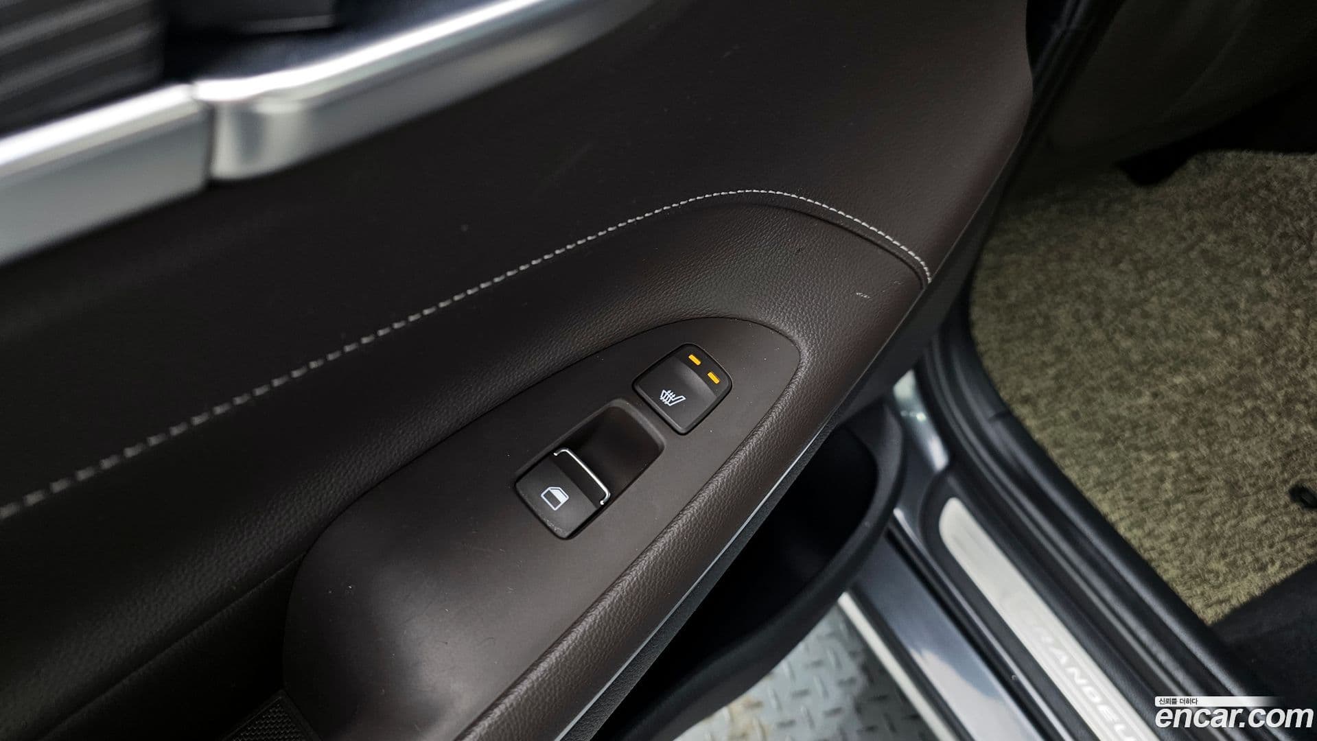 Main__Slider__Photo:Grandeur Hyundai 2018.5-18