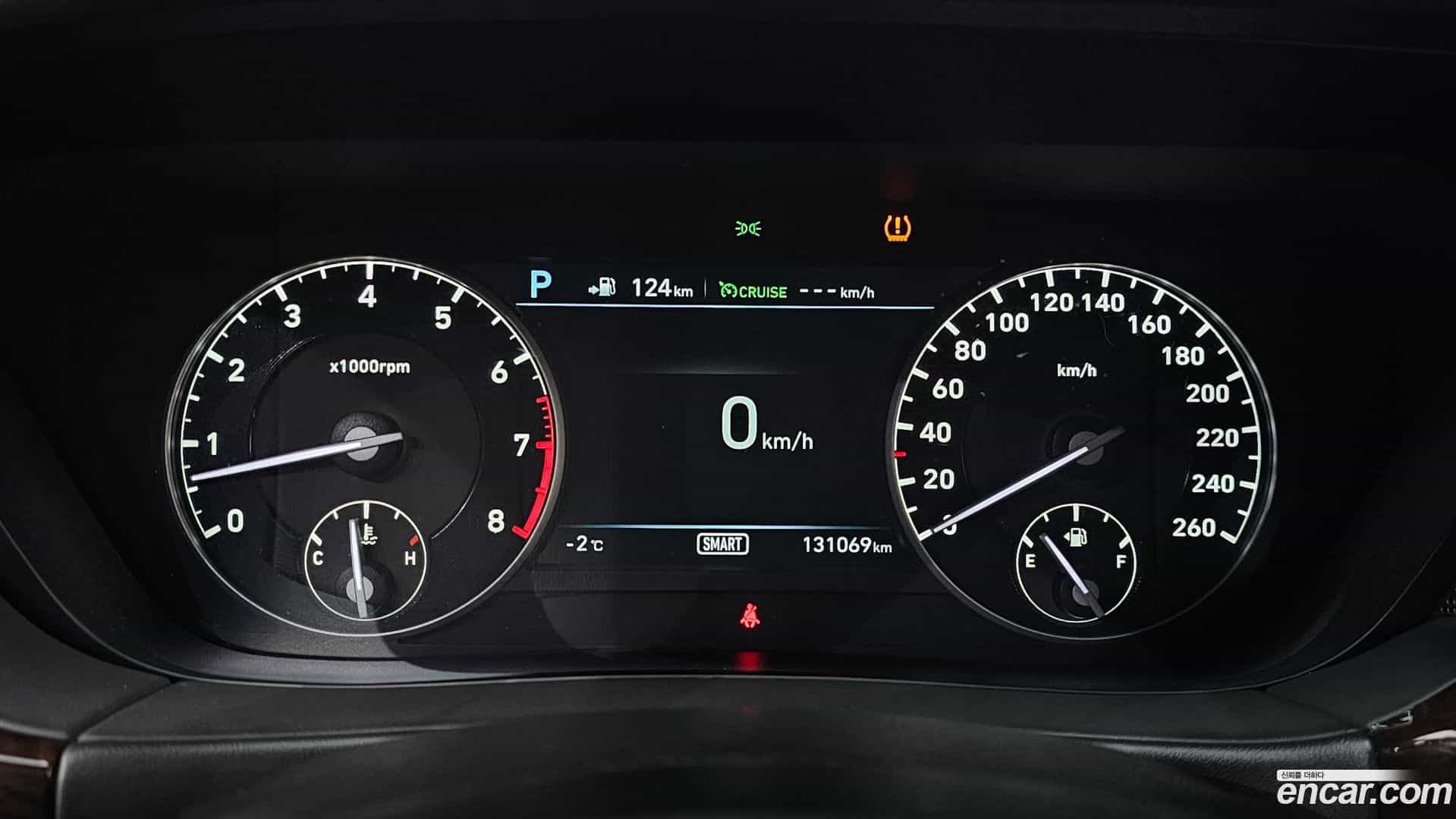 EQ900 Genesis 2016.4-INNER-008