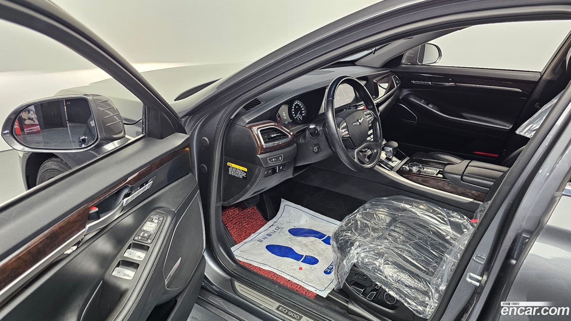 Main__Slider__Photo:EQ900 Genesis 2016.4-9