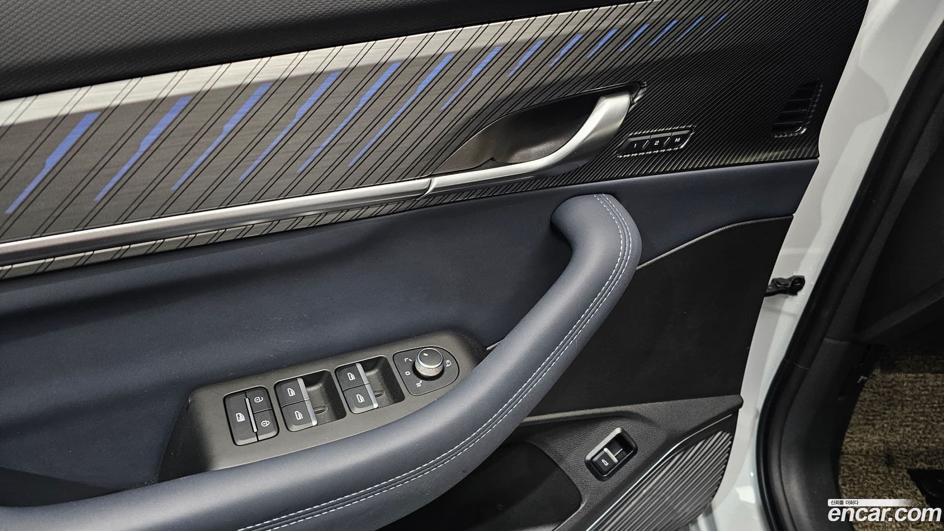 Main__Slider__Photo:Grand Koleos Renault-KoreaSamsung 2025.0-15