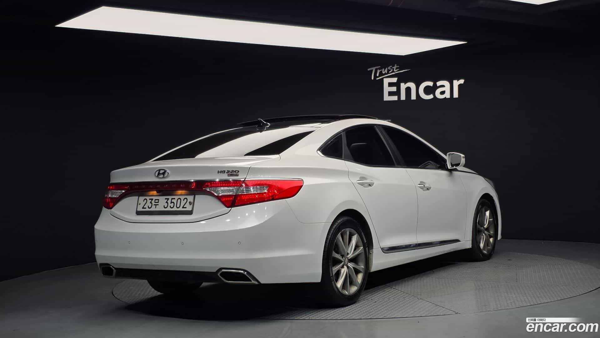 Grandeur Hyundai 2015.0-OUTER-002