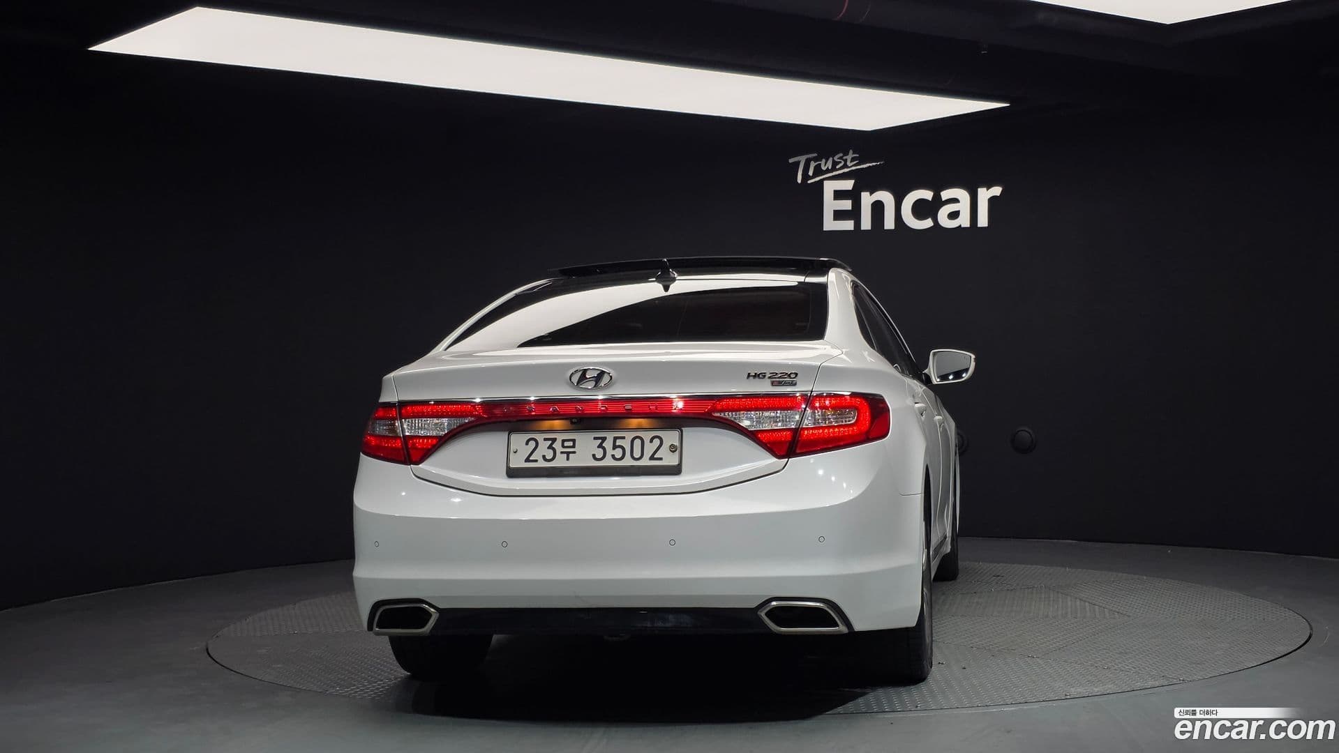 Main__Slider__Photo:Grandeur Hyundai 2015.0-3