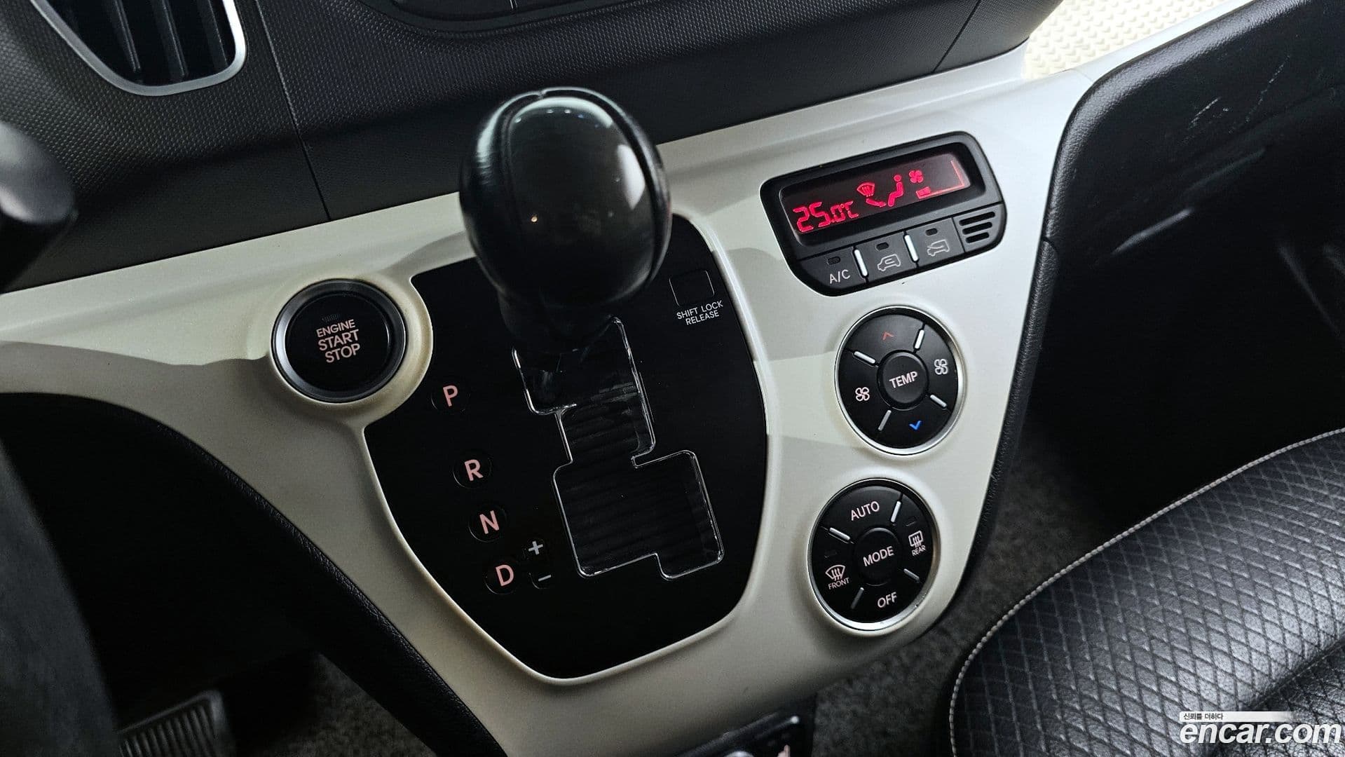 Main__Slider__Photo:RAY Kia 2012.0-8