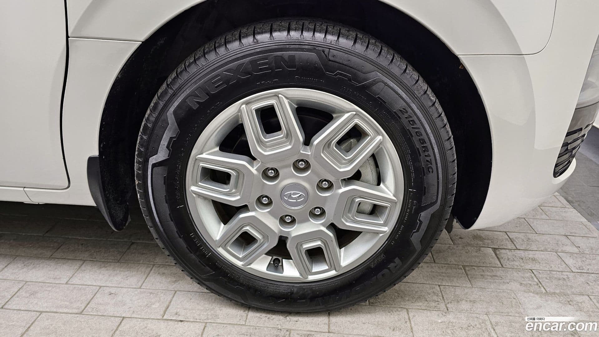 Main__Slider__Photo:Staria Hyundai 2024.0-4